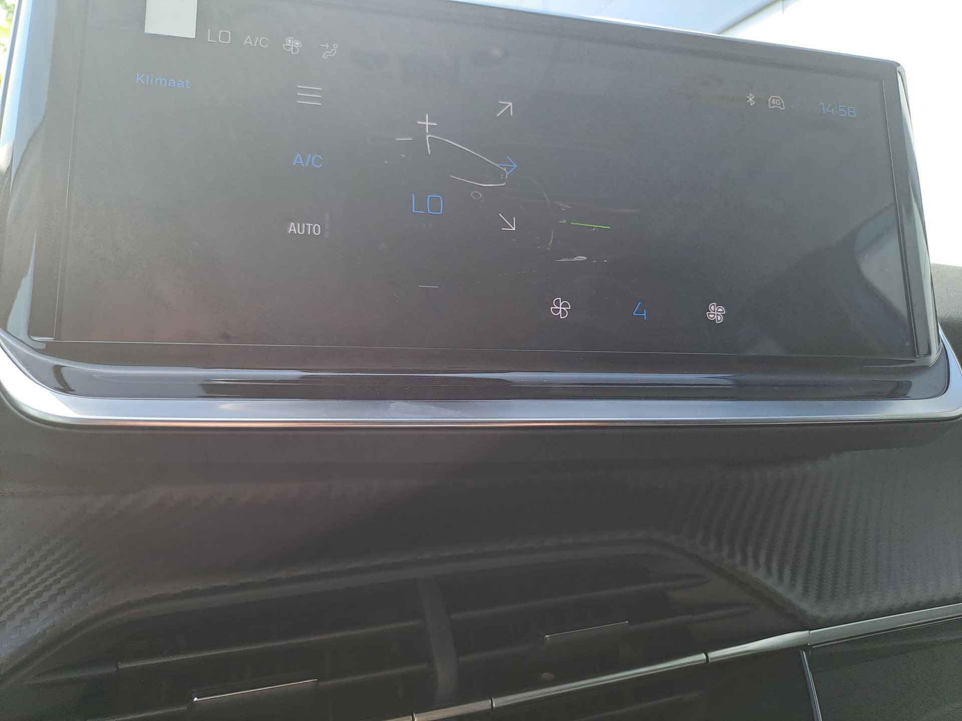 Peugeot 208 1.2 PureTech Allure | Apple Carplay | Camera | Keyless Entry | 1e Eigenaar | - 18/27