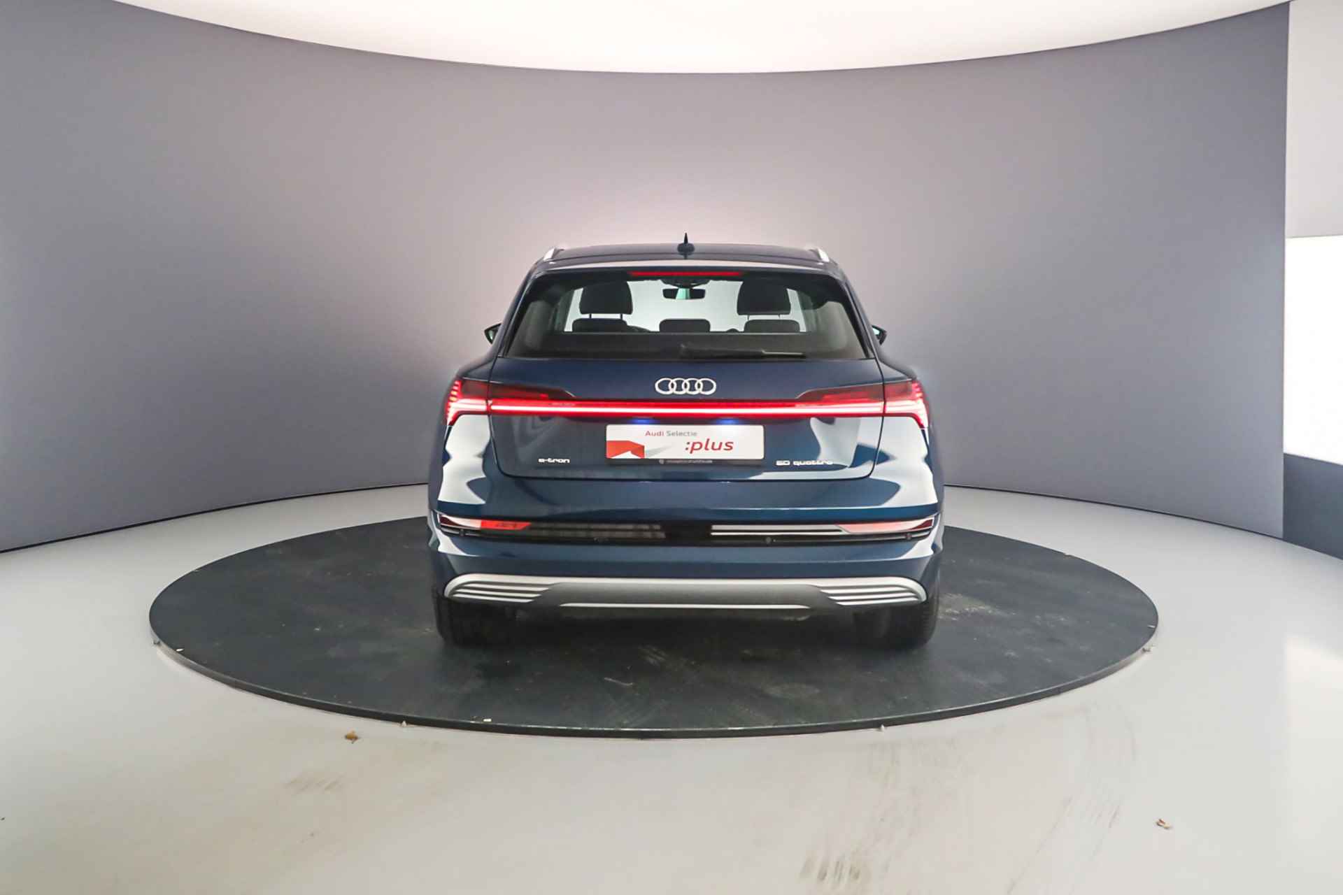 Audi e-tron Launch Edition Plus 71 kWh 50 Quattro | Pano | Leder | Trekhaak | Adapt. Cruise | Luchtvering | Elek. Stoelen | - 4/40