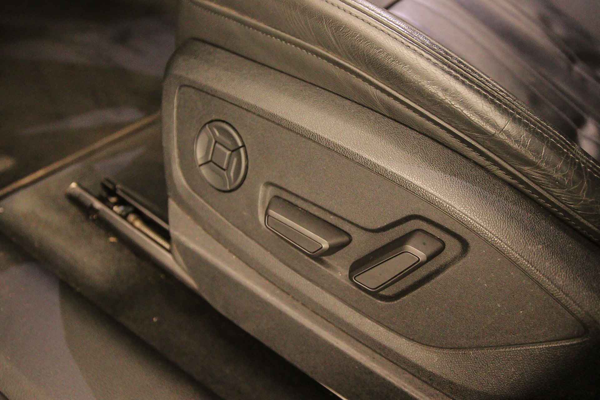 Audi e-tron Launch Edition Plus 71 kWh 50 Quattro | Pano | Leder | Trekhaak | Adapt. Cruise | Luchtvering | Elek. Stoelen | - 28/40
