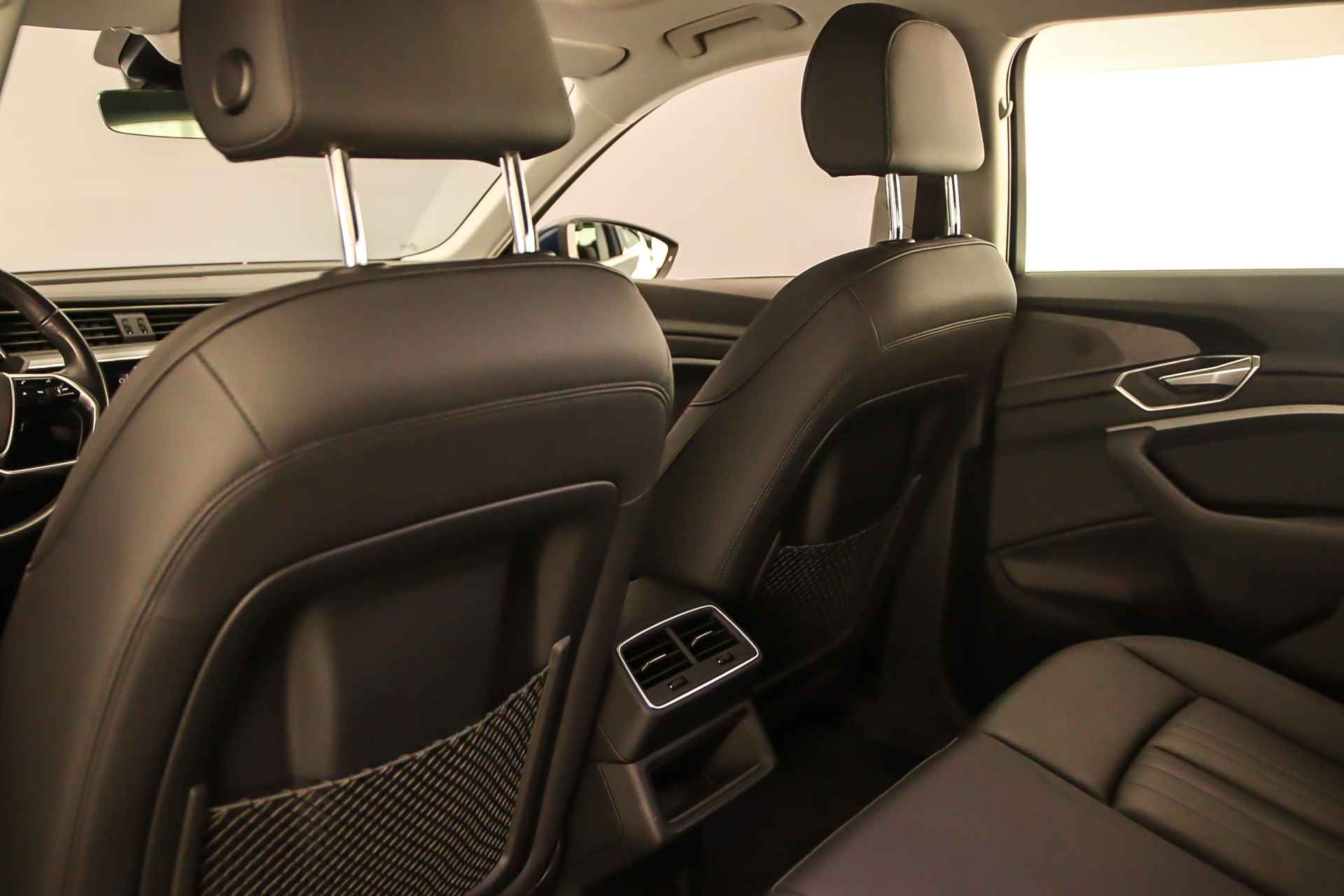 Audi e-tron Launch Edition Plus 71 kWh 50 Quattro | Pano | Leder | Trekhaak | Adapt. Cruise | Luchtvering | Elek. Stoelen | - 30/40