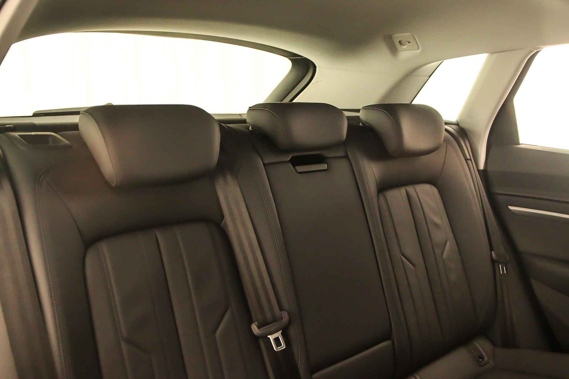 Audi e-tron Launch Edition Plus 71 kWh 50 Quattro | Pano | Leder | Trekhaak | Adapt. Cruise | Luchtvering | Elek. Stoelen | - 36/40
