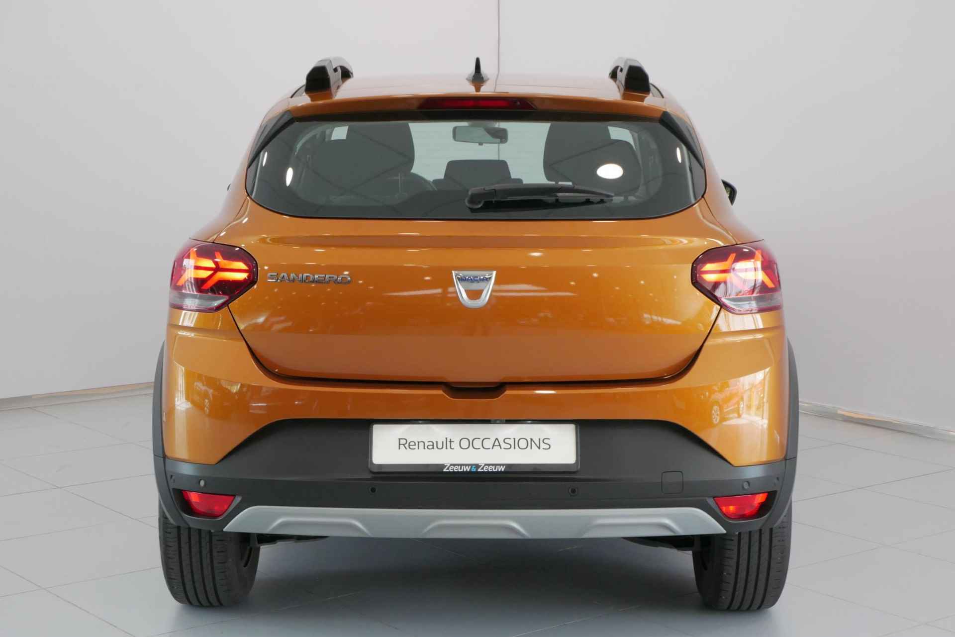 Dacia Sandero Stepway 1.0 TCe 100 Bi-Fuel Comfort *Navigatie+Camera*Climate*Parkeersensoren*Blindspot*IN NIEUW STAAT! - 5/35