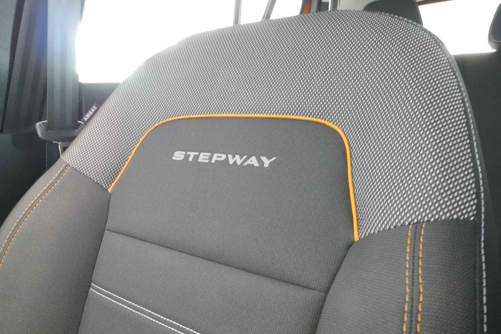Dacia Sandero Stepway 1.0 TCe 100 Bi-Fuel Comfort *Navigatie+Camera*Climate*Parkeersensoren*Blindspot*IN NIEUW STAAT! - 13/35