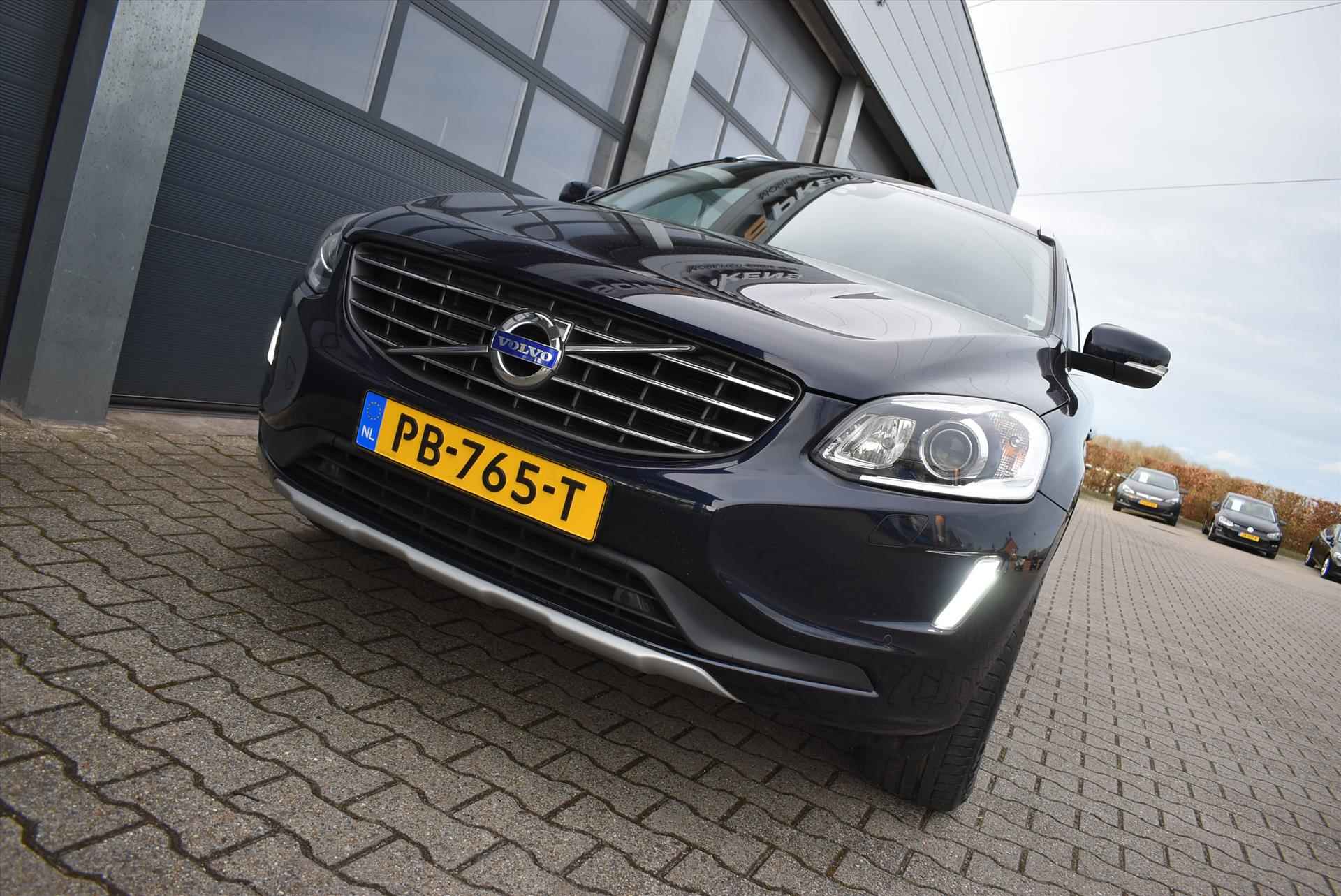 Volvo XC60 T5 245pk Nordic+ Automaat - 15/45