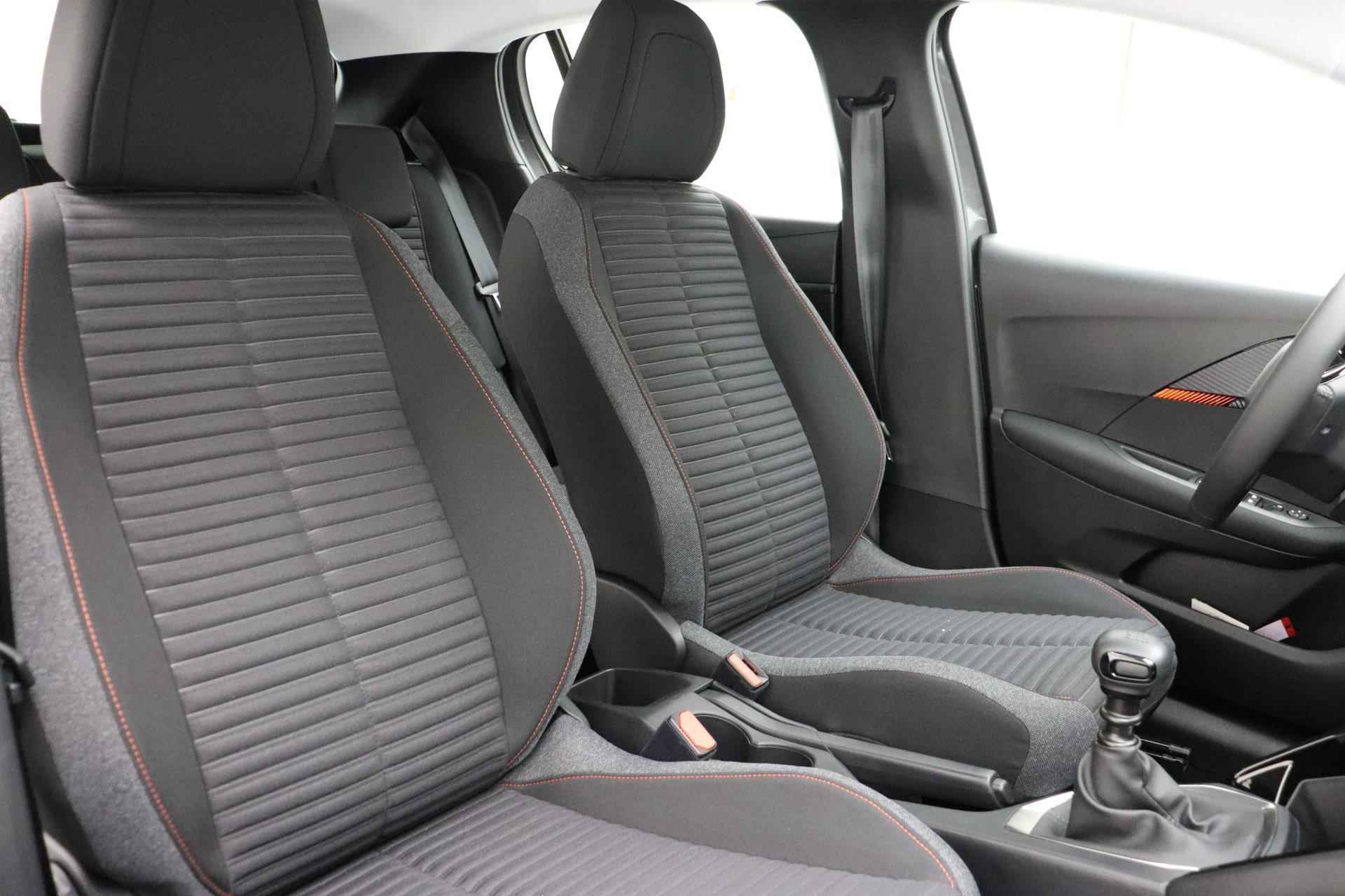 Peugeot 208 1.2 PureTech Active Pack | Navigatie | Airco & Cruise Control | Parkeersensoren | Telefoon Voorbereiding | Apple Carplay & Android Auto | - 11/33