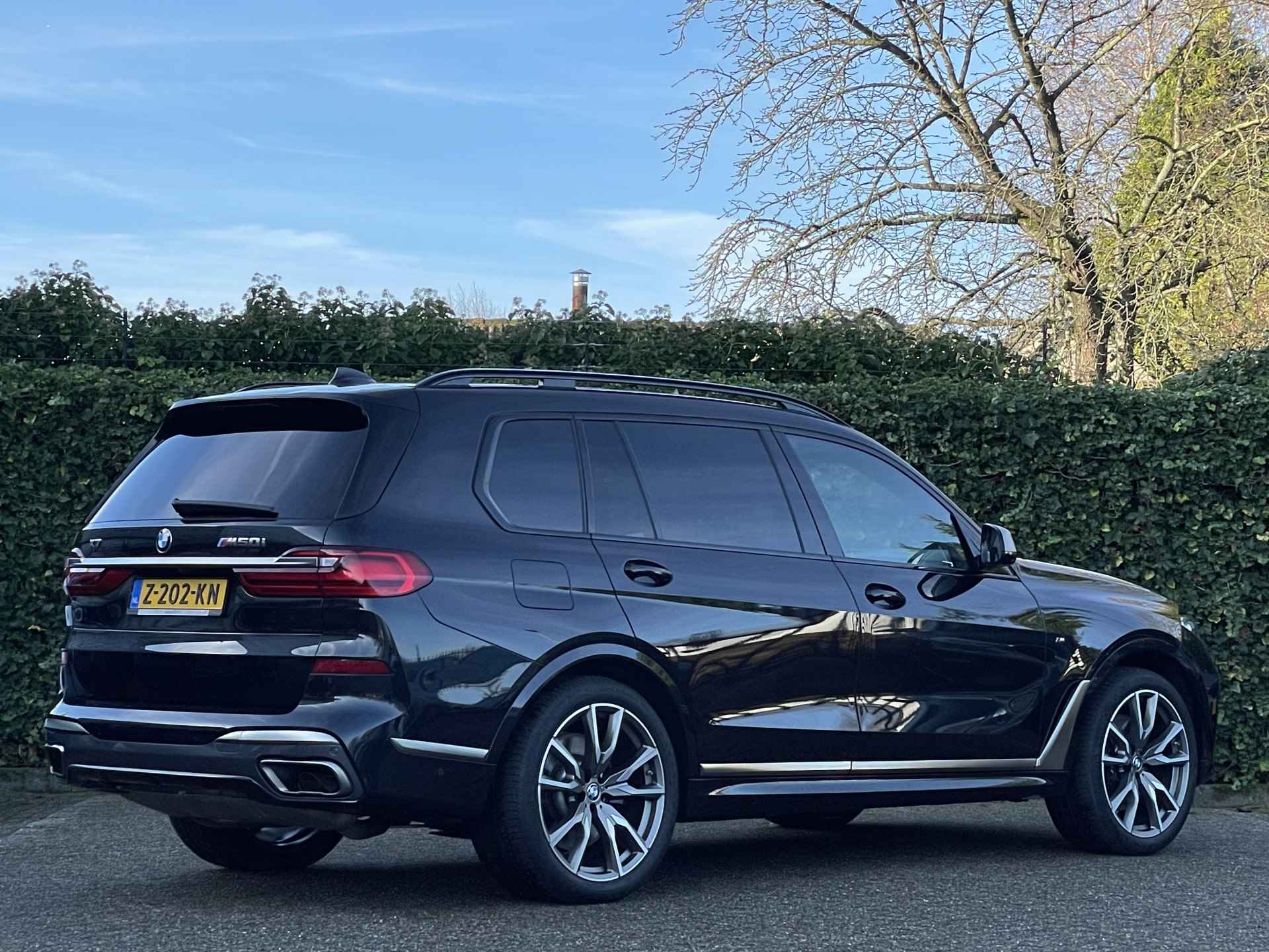 BMW X7 M50i High Exe | Individual leder | Standkachel | Trekhaak | Stoelmassage + verwarming + ventilatie | Skylounge | Alcantara hemel - 3/52