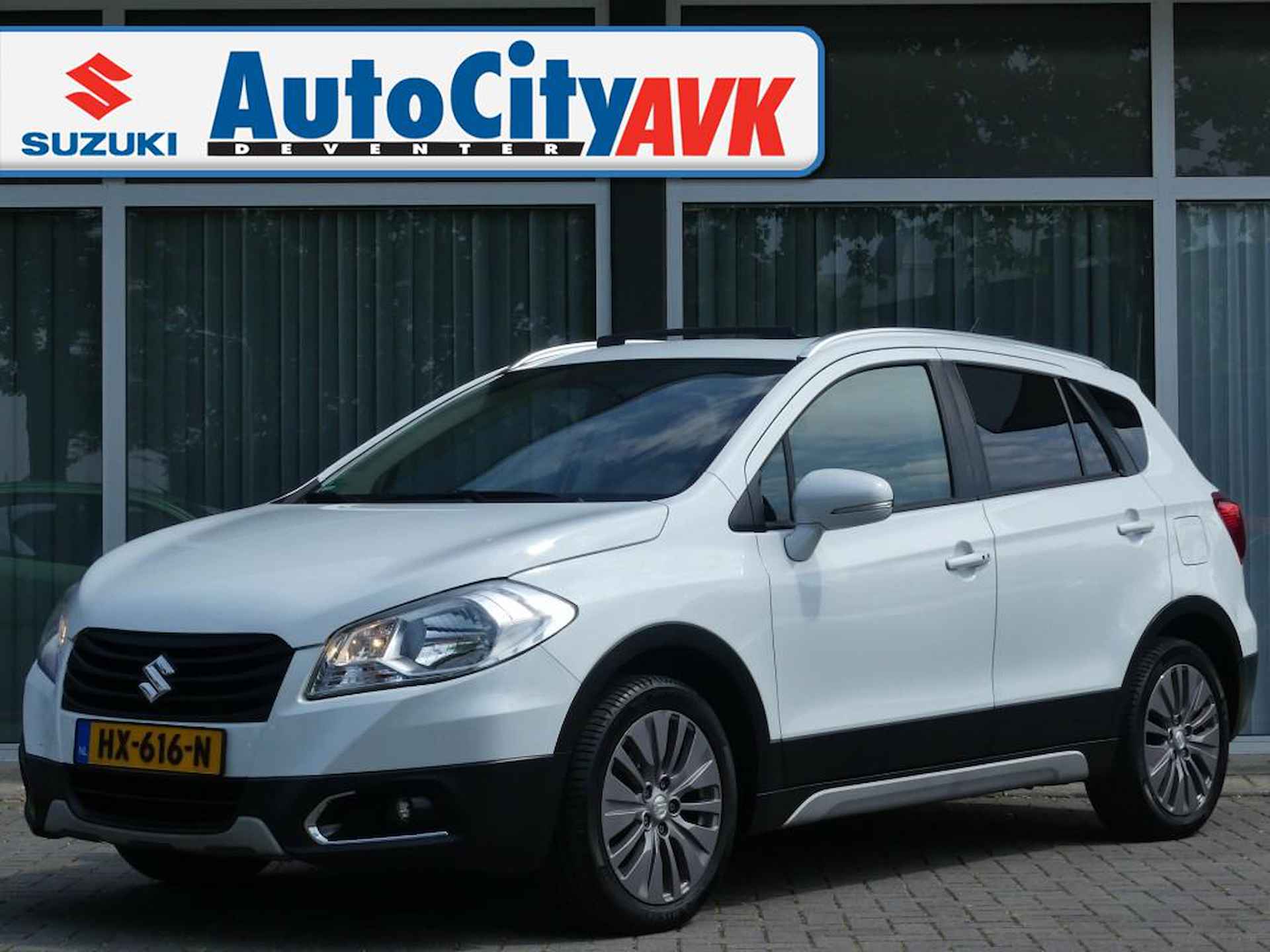 SUZUKI Sx4 S-cross 1.6 EXCLUSIVE TREKHAAK / SUNROOF / CRUISE - 1/34