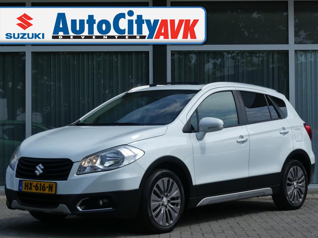 SUZUKI Sx4 S-cross 1.6 EXCLUSIVE TREKHAAK / SUNROOF / CRUISE