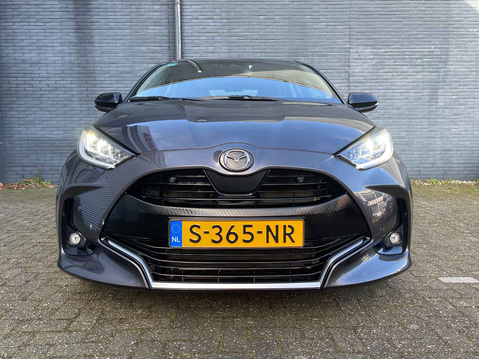 MAZDA 2 Hybrid 1.5 Hybrid 116pk Automaat Agile Comfort & Safety Pack | Carplay | LED Koplampen | Blindspot | Digitale Tellereenheid | Parkeersensoren | Keyless Entry - 11/39