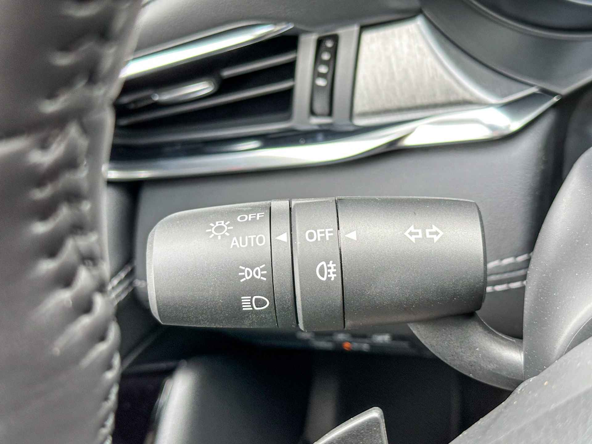 Mazda 6 Sportbreak 2.0 Exclusive-Line Automaat. Uit voorraad leverbaar!! - 34/36