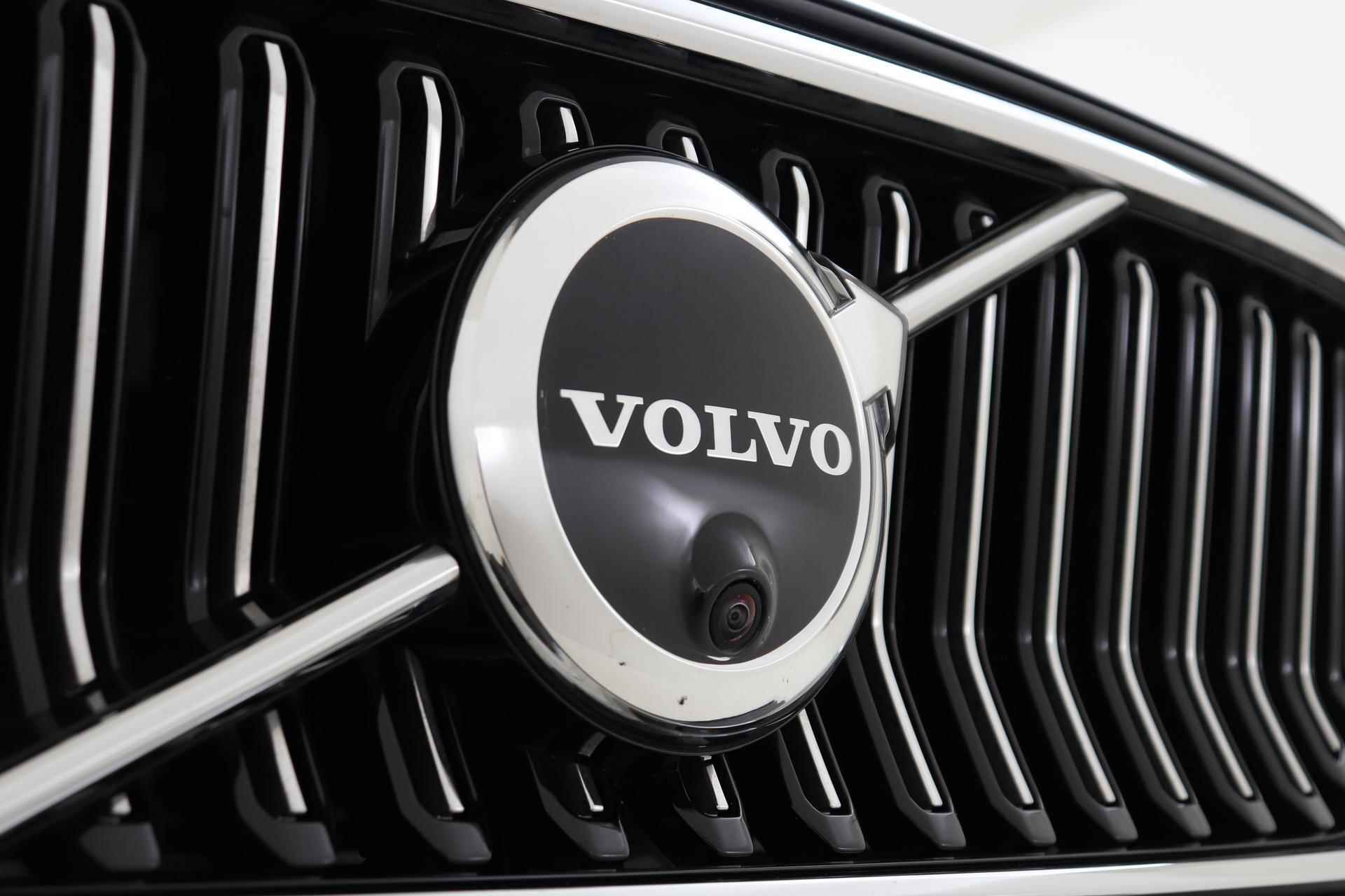 Volvo XC40 B4 (M-HYBRID) PLUS DARK -CAMERA|ADAP.CRUISE|VERW.VOORRUIT|TREKHAAK - 37/56