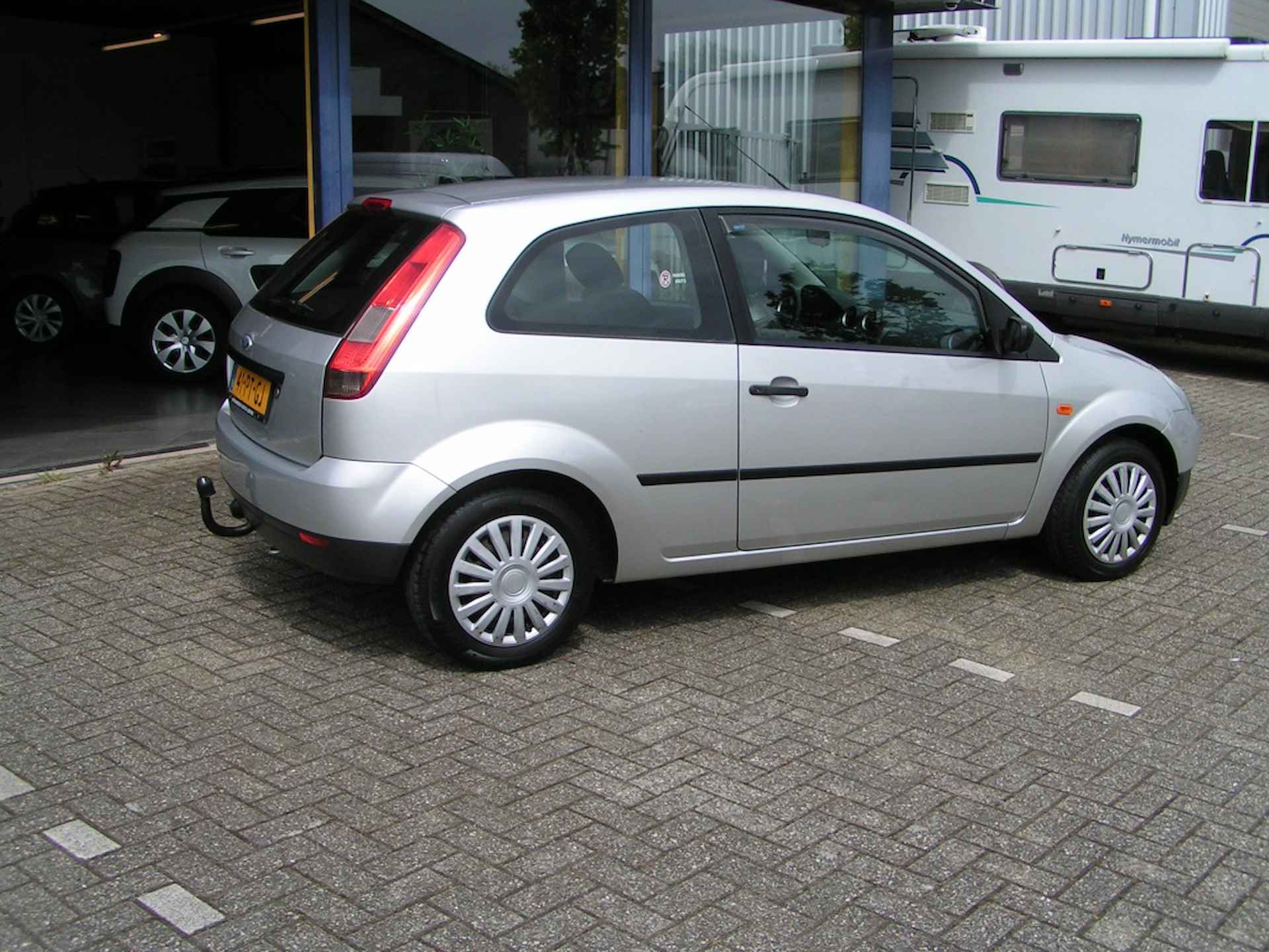 Ford Fiesta 1.3 Style - 2/9