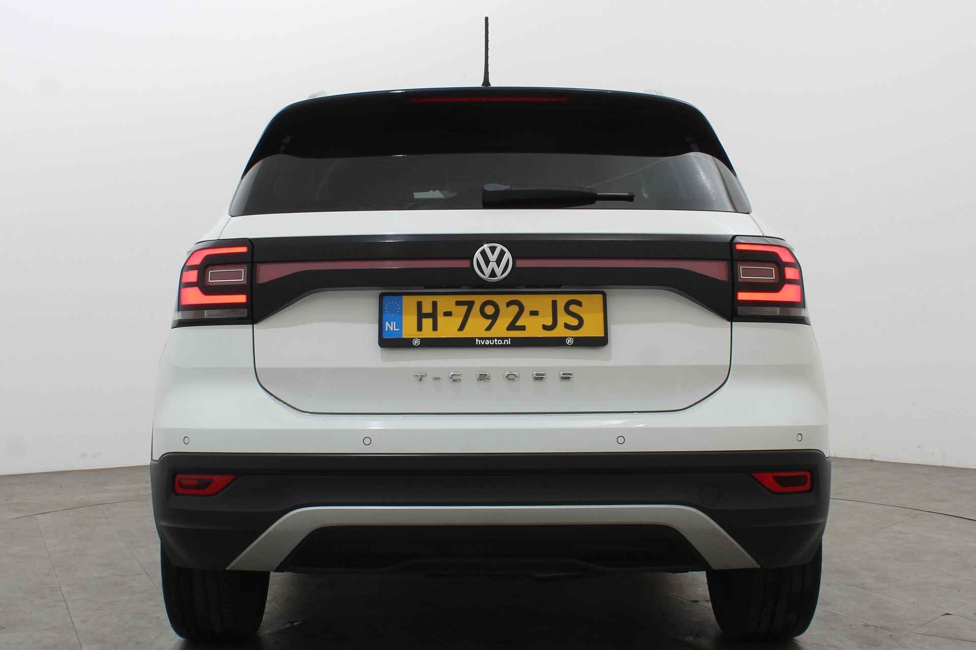 Volkswagen T-Cross 1.0 TSI 115PK STYLE EXECUTIVE DSG | Navi | Adaptive Cruise | Winterpakket - 22/40