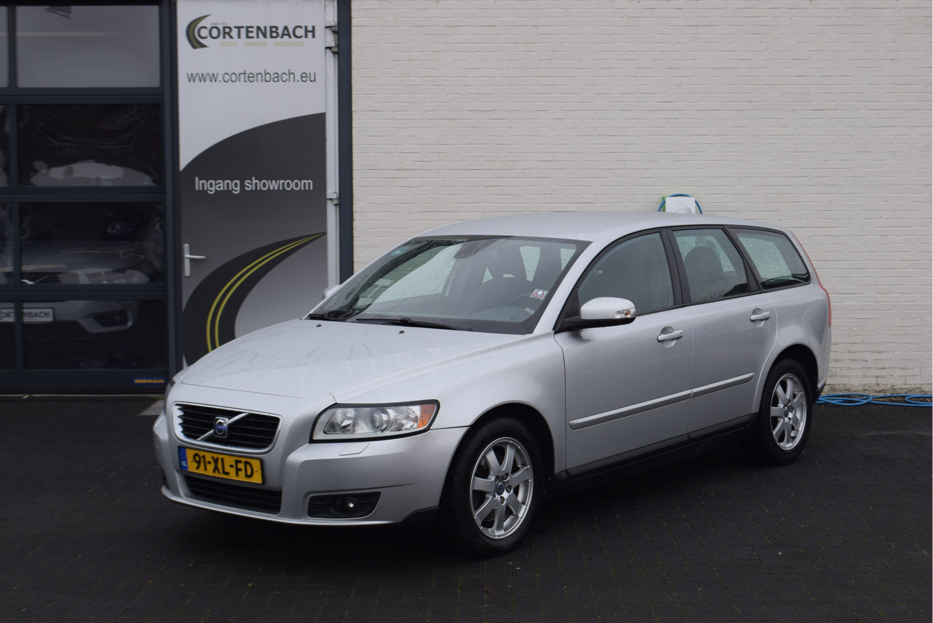 Volvo V50 2.4 Edition I Cruise control | Parkeer sensoren achter | afn.trekhaak |