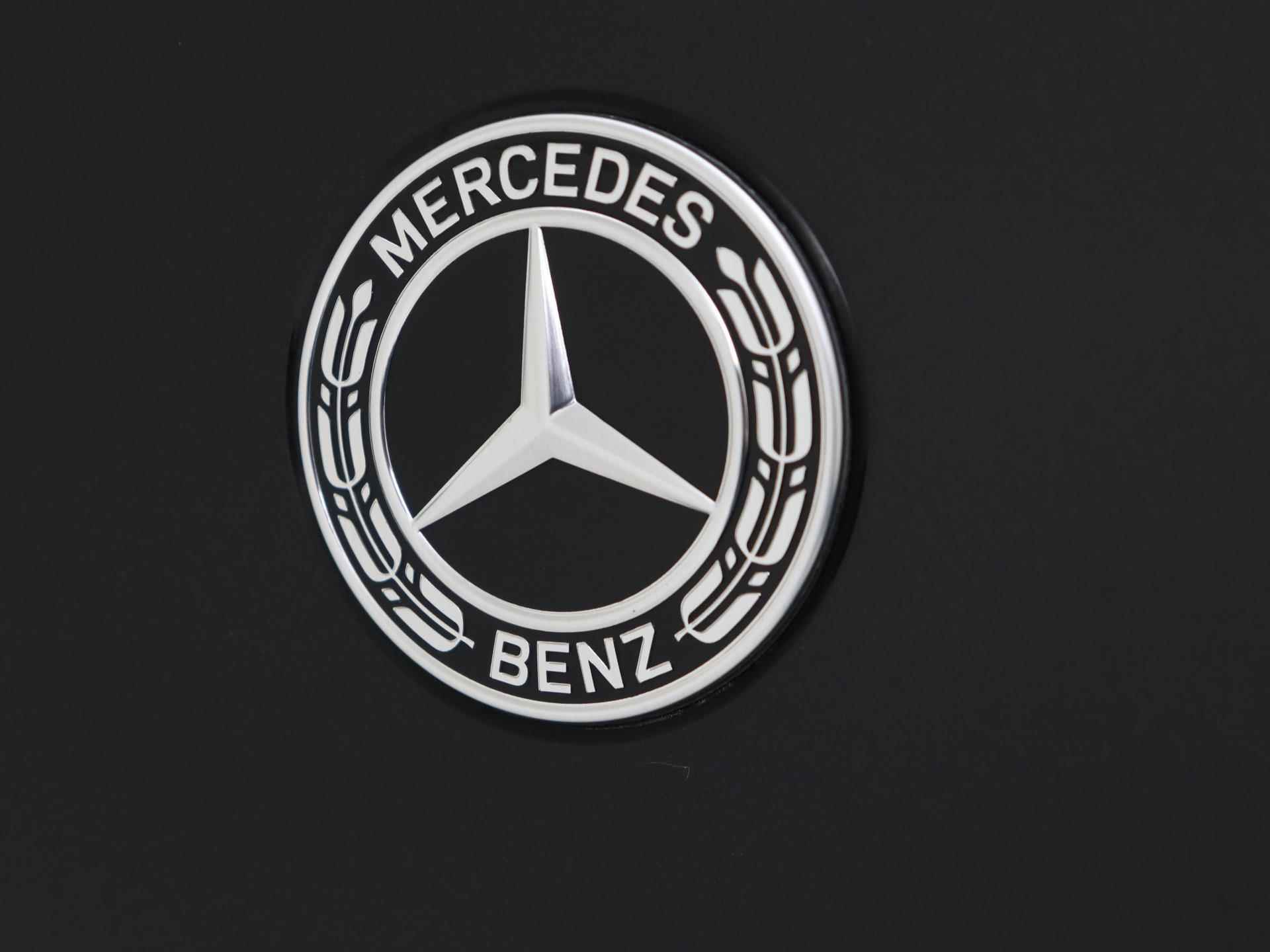 Mercedes-Benz SL 63 AMG Roadster 4MATIC+ /Achterasbesturing / 21 Inch/ Keramische remschijven - 36/43