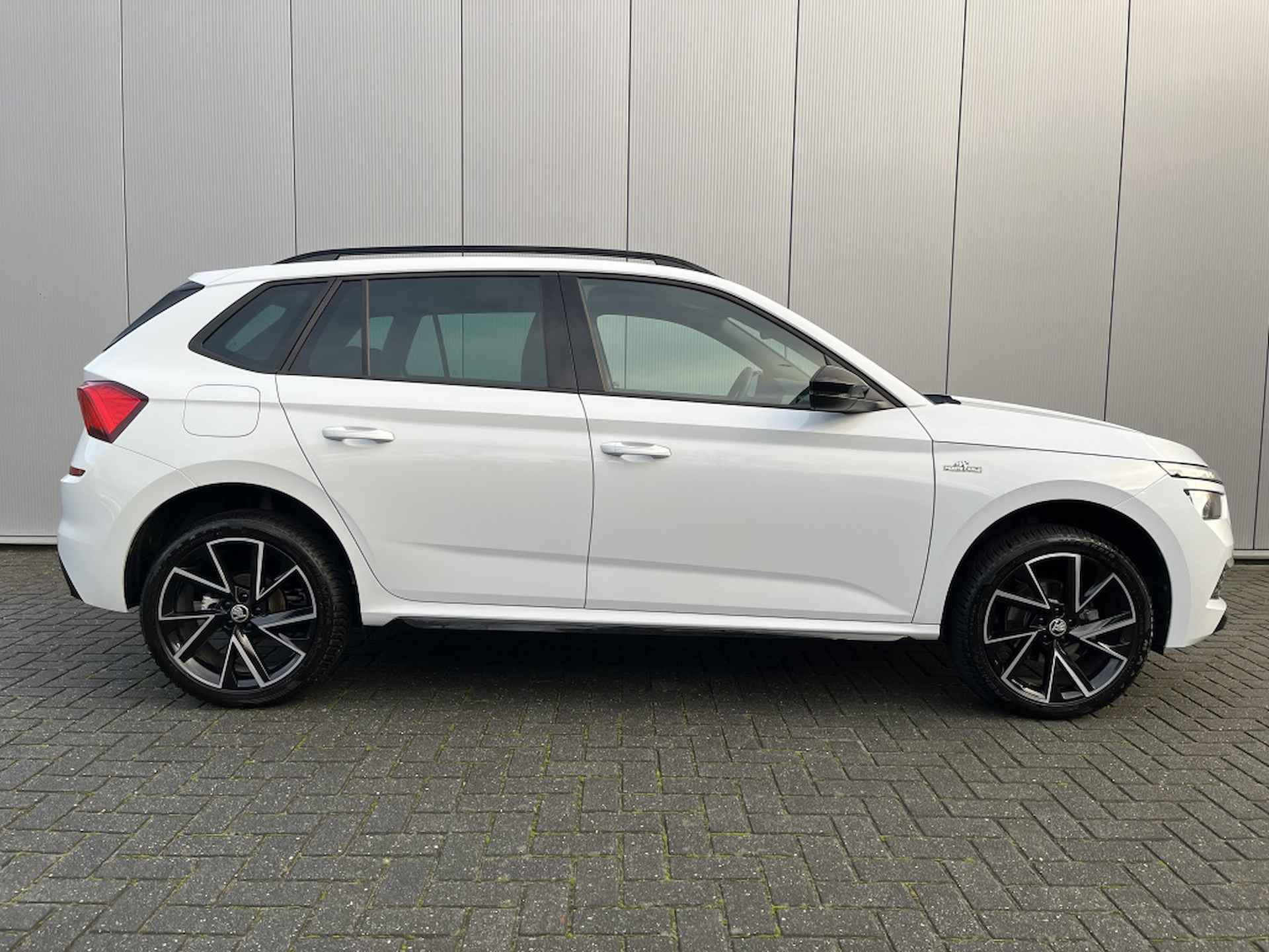 Skoda Kamiq 1.0 TSI Sport Monte-Carlo NIEUWJAARSAANBIEDING Automaat Camera C - 4/44