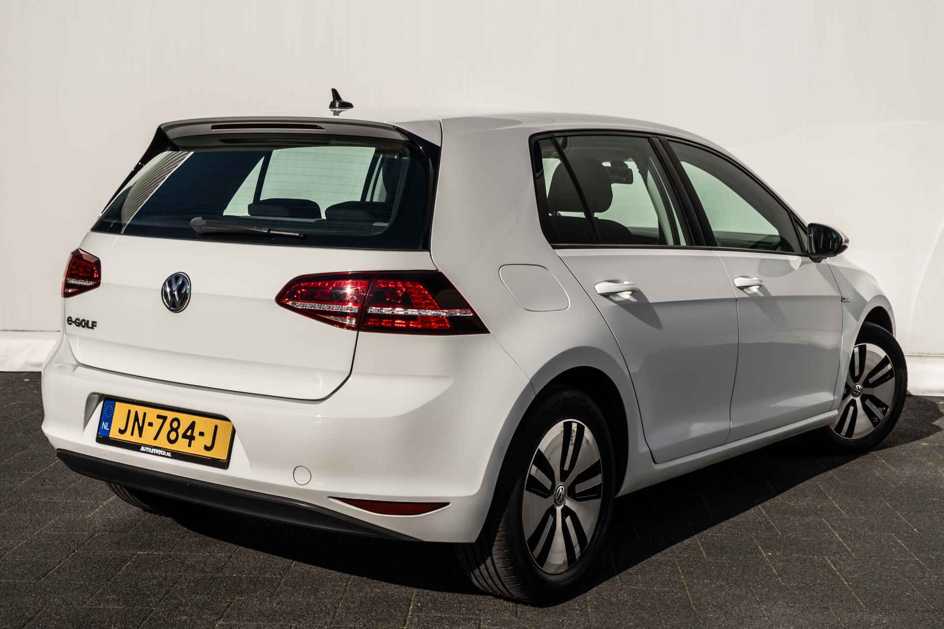 Volkswagen e-Golf e-Golf 24 Kwh | LED | 2.000,- Subsidie | Navigatie | Climate Control - 7/36