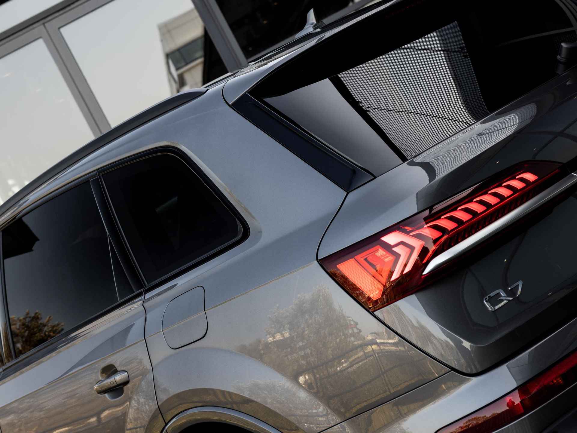 Audi Q7 55 TFSI e quattro S Edition | S-LINE INTERIEUR | S-LINE SPORTSTOELEN PLUS | B&0 | LUCHTVERING | PANORAMA/SCHUIF-KANTELDAK | SOFTCLOSE | MATRIX LED | TOUR PAKKET | KEYLESS | 21 INCH | - 53/53