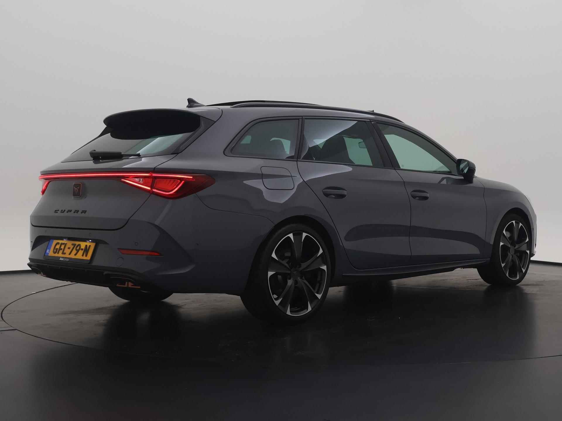 CUPRA Leon Sportstourer 1.4 e-Hybrid VZ Business | Pano.dak | Navigatie | LED | Stuur- / Stoelverwarming | Camera | Carplay | ACC | - 5/20