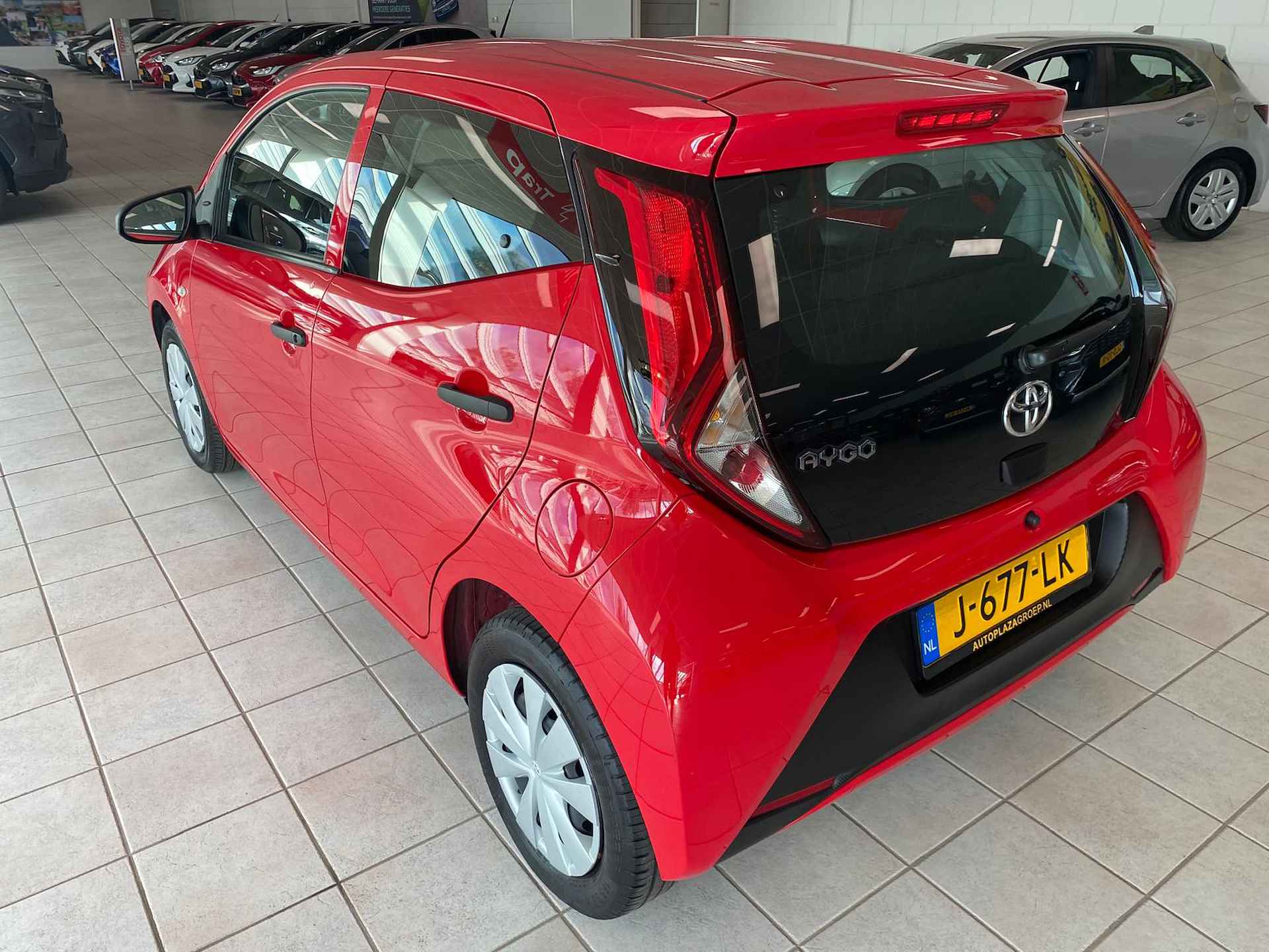 Toyota Aygo 1.0 VVT-i x-fun - 3/24