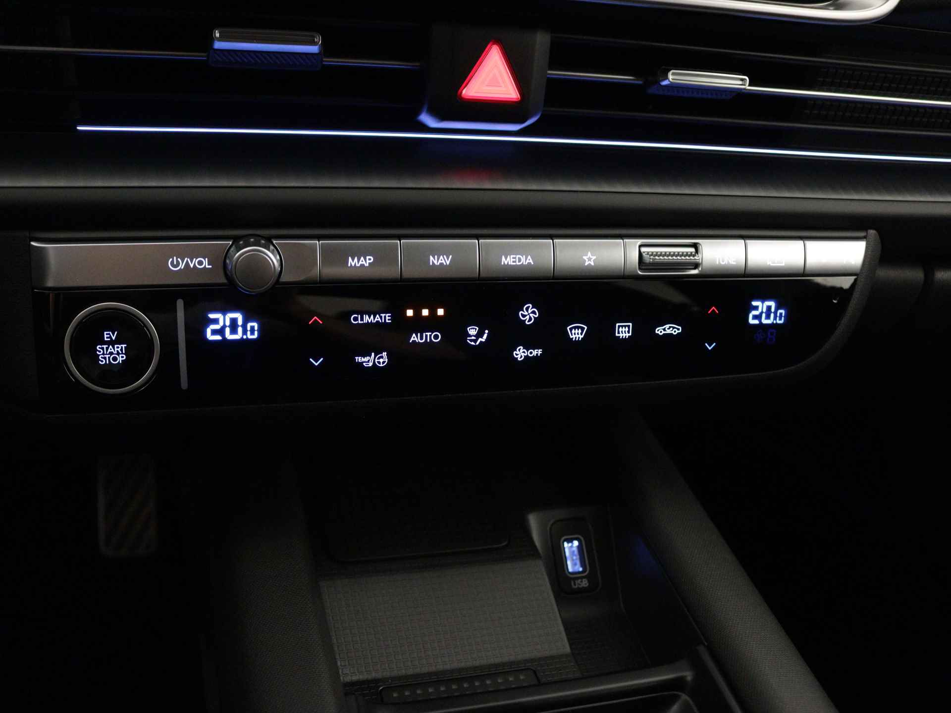 Hyundai IONIQ 6 Connect 53 kWh | Adaptive Cruise Control | Apple CarPlay | Sfeerverlichting | Electr. Stoelbediening | LED lights | Dodehoek assistent | - 12/44