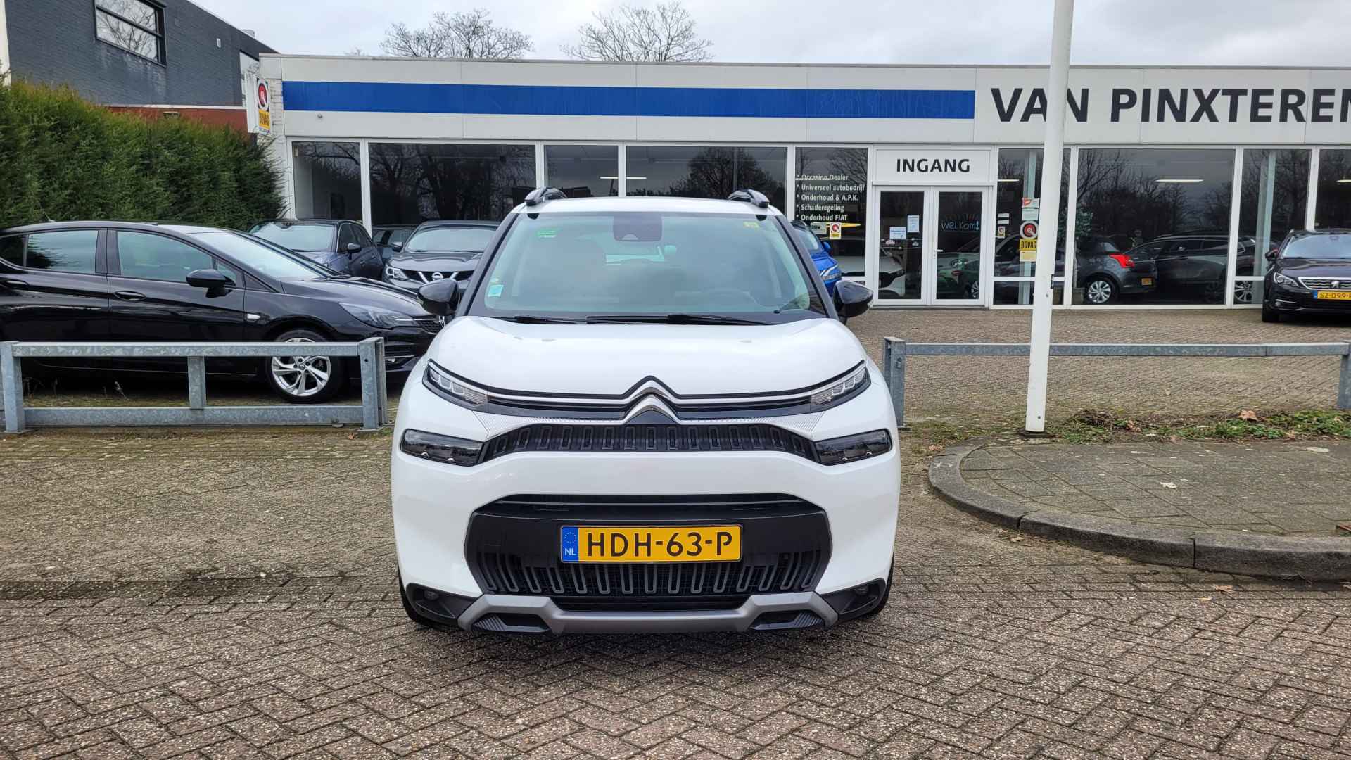 Citroën C3 Aircross 1.2 PureTech Shine - 2/21