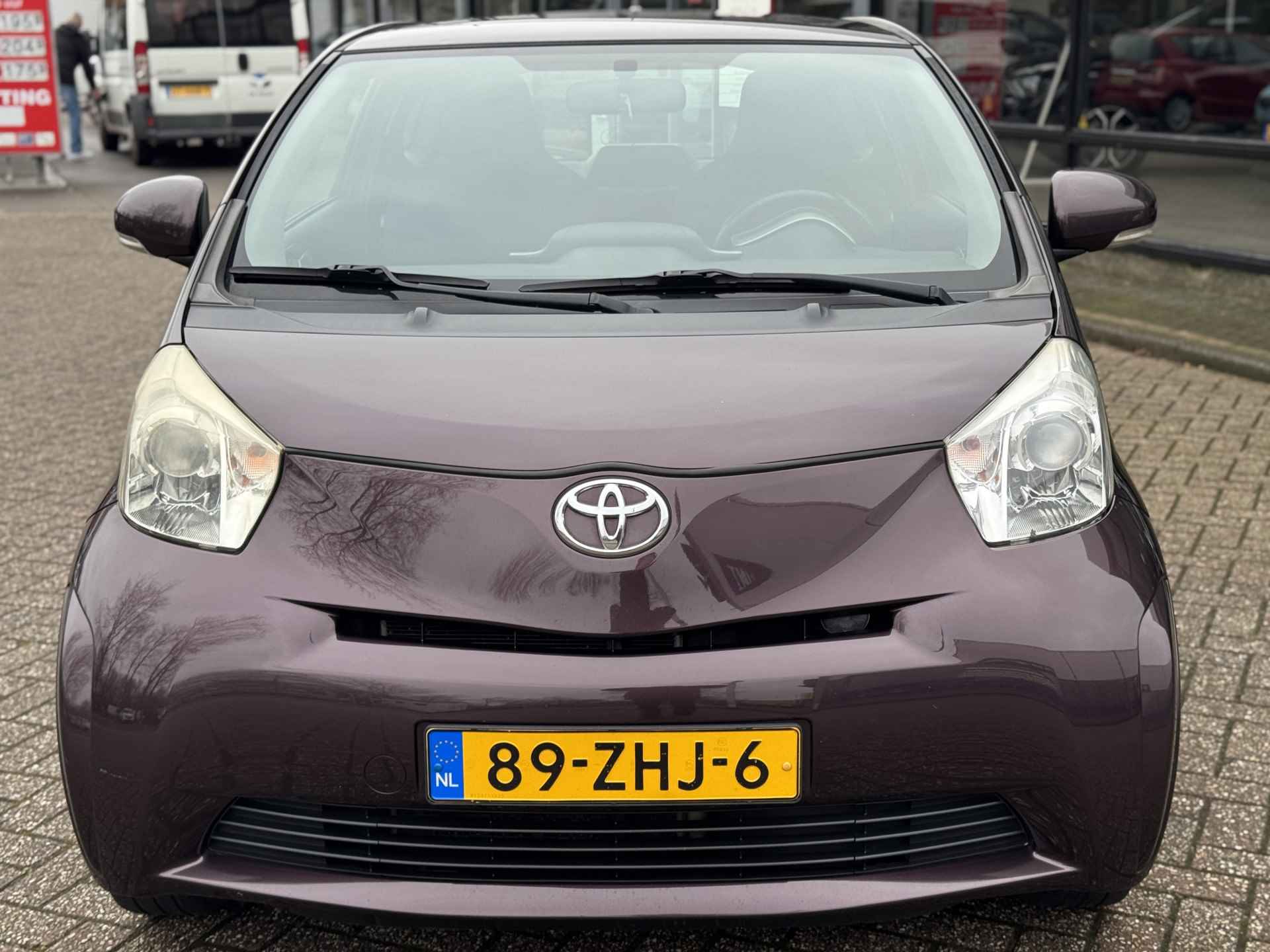 Toyota iQ 1.0 VVTi Comfort - 3/18