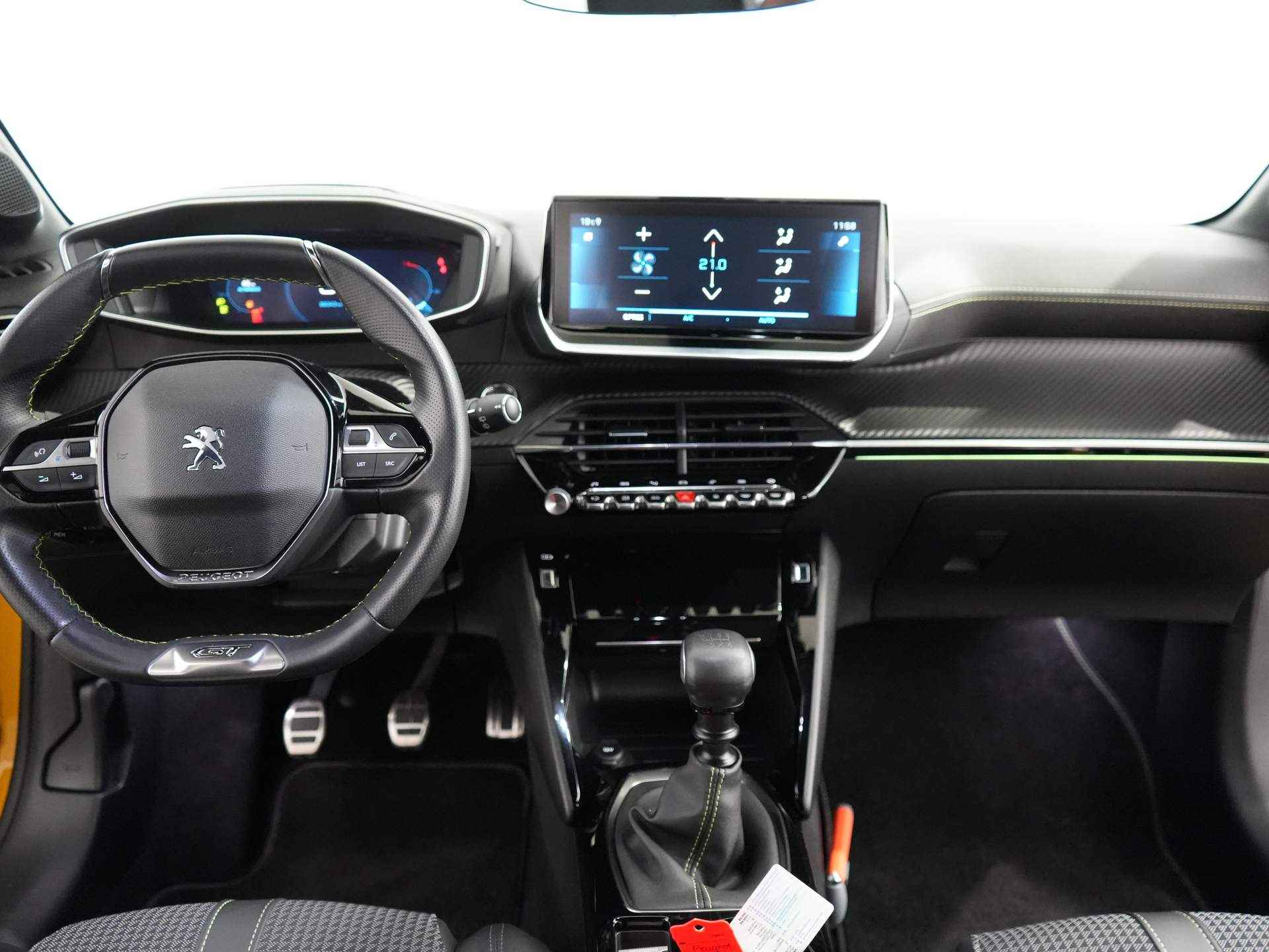 Peugeot 208 1.2 PureTech GT-Line | Apple Carplay/Android Auto | Cruise control | Airco | Navigatie - 7/30