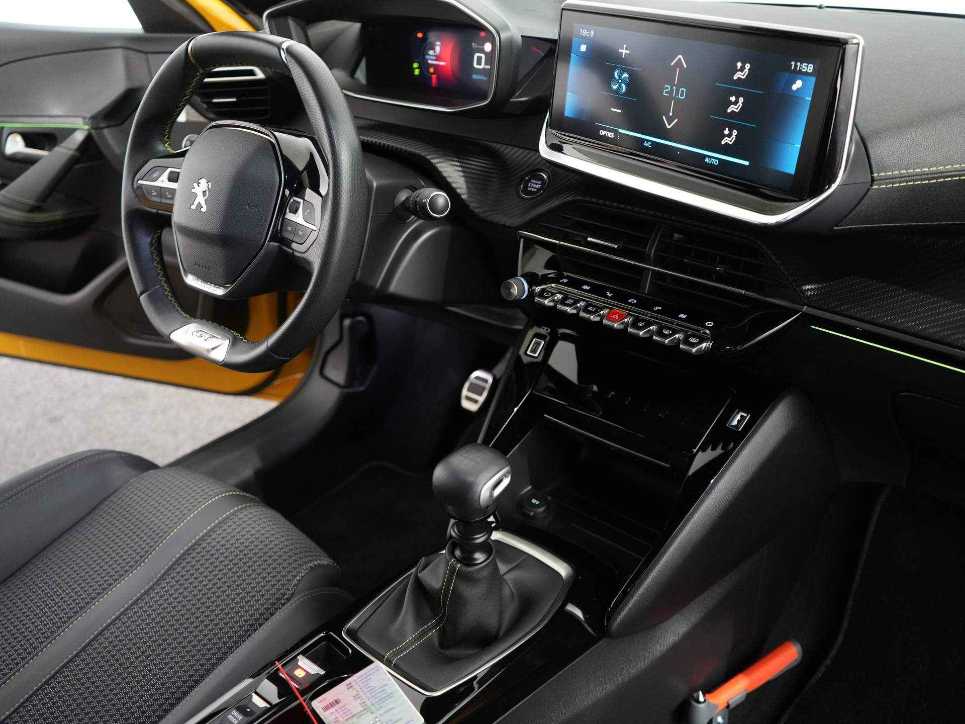 Peugeot 208 1.2 PureTech GT-Line | Apple Carplay/Android Auto | Cruise control | Airco | Navigatie - 13/30