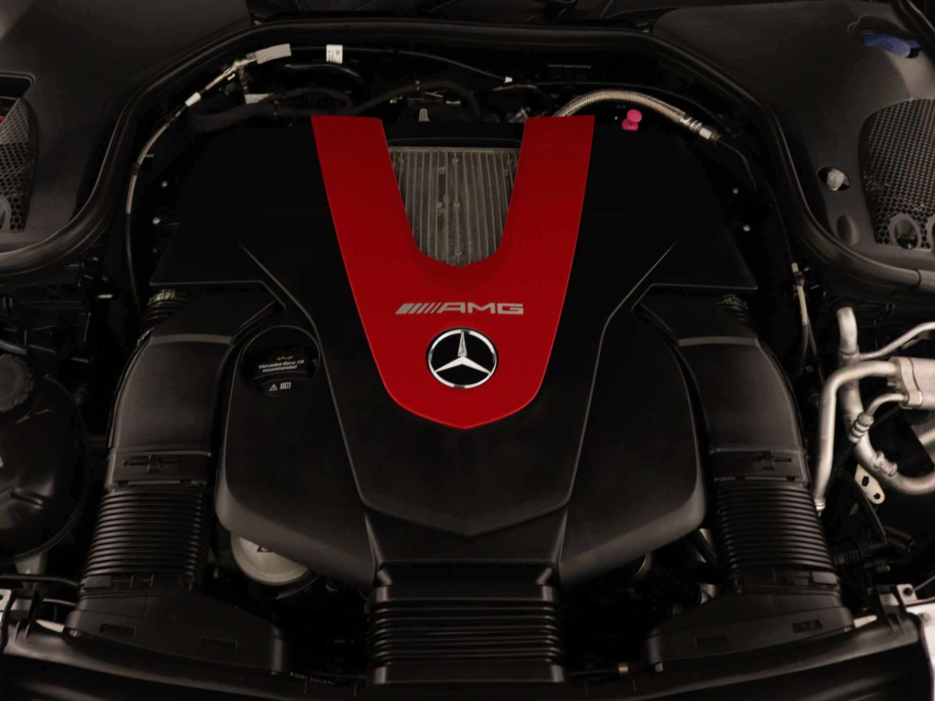 Mercedes-Benz E-Klasse Estate 43 AMG 4MATIC Premium Plus Limited | Panoramadak | Memory seats | 360 ° camera | Stoelverwarming | Navigatie | Sfeerverlichting | Standkachel | - 39/42