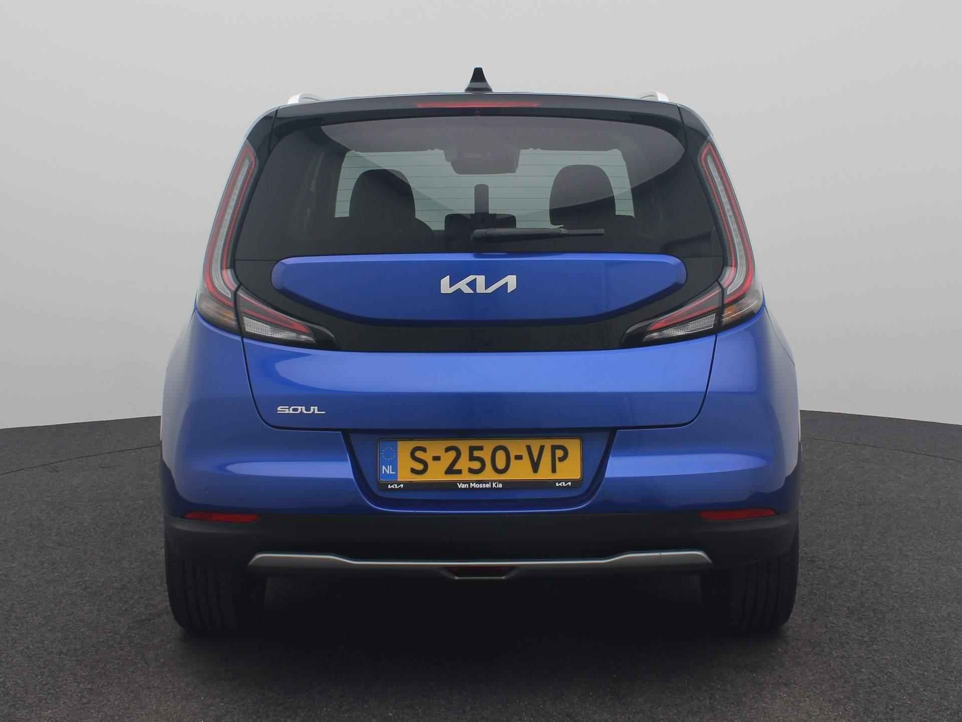 Kia e-Soul DynamicPlusLine 64 kWh 3-Fase | Camera | Navi | Clima | Cruise | Stoelverwarming | SEPP Subsidie - 40/45