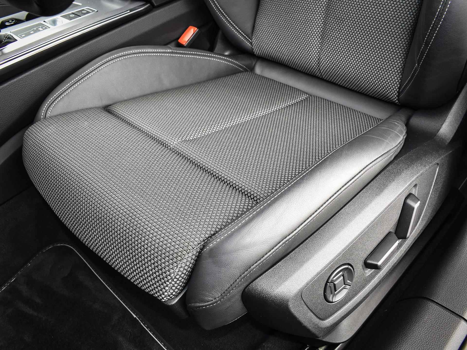 Audi A6 Avant 40 TFSI 204pk S-Tronic S Edition Competition | Panoramadak | Matrix LED | Elek. Stoelen + Geheugen Bestuurder | Virtual Cockpit | Stoelverwarming | Apple Car Play | Garantie t/m 13-06-2027 of 100.000km - 10/32