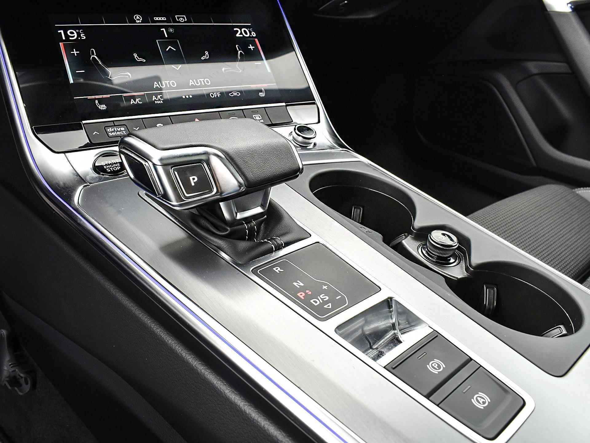 Audi A6 Avant 40 TFSI 204pk S-Tronic S Edition Competition | Panoramadak | Matrix LED | Elek. Stoelen + Geheugen Bestuurder | Virtual Cockpit | Stoelverwarming | Apple Car Play | Garantie t/m 13-06-2027 of 100.000km - 30/32