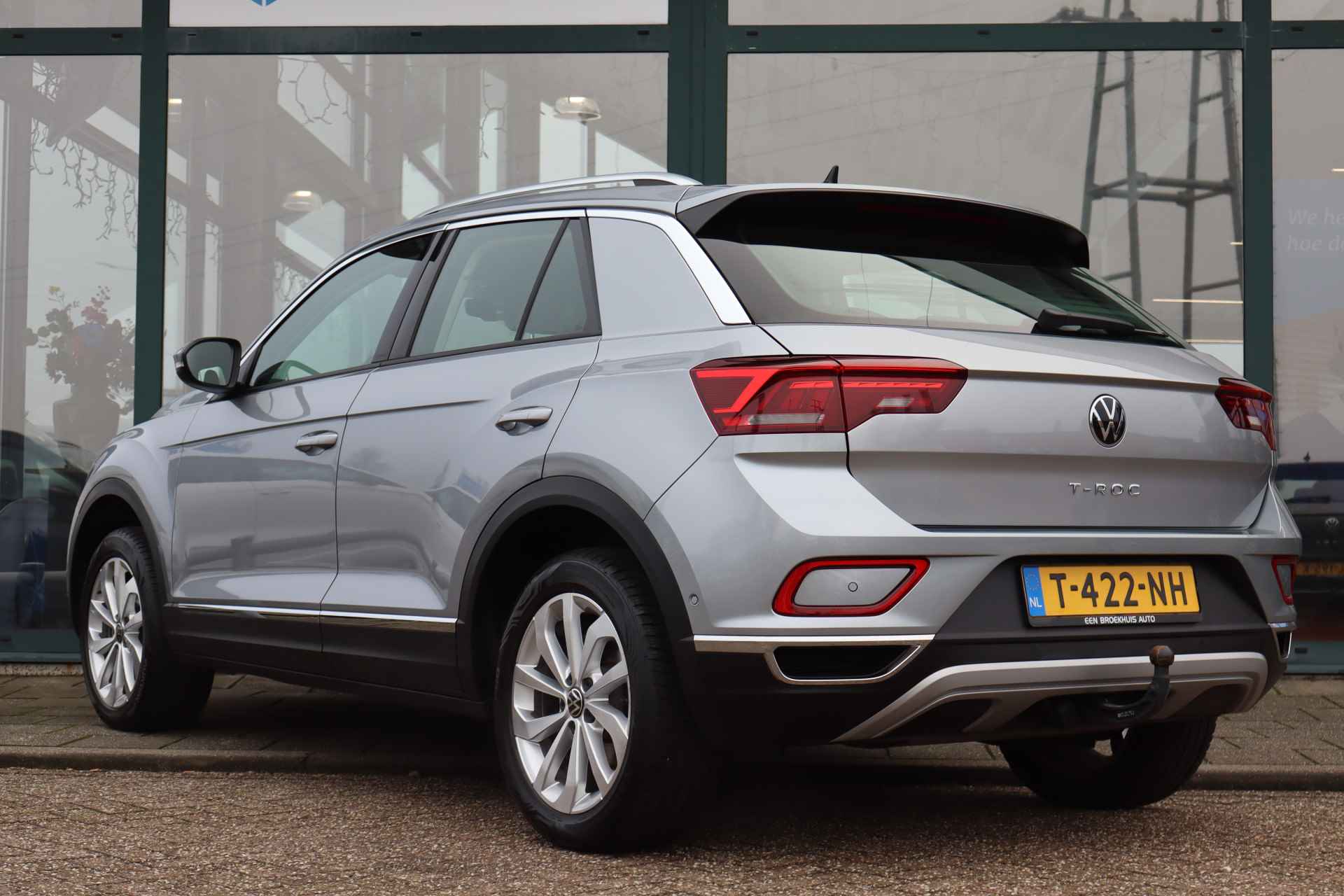 Volkswagen T-Roc 1.5 TSI Style | Cruise Control | Parkeersensoren | Trekhaak | - 3/26