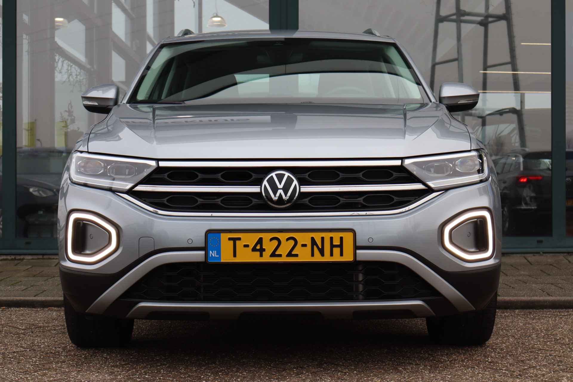 Volkswagen T-Roc 1.5 TSI Style | Cruise Control | Parkeersensoren | Trekhaak | - 10/26