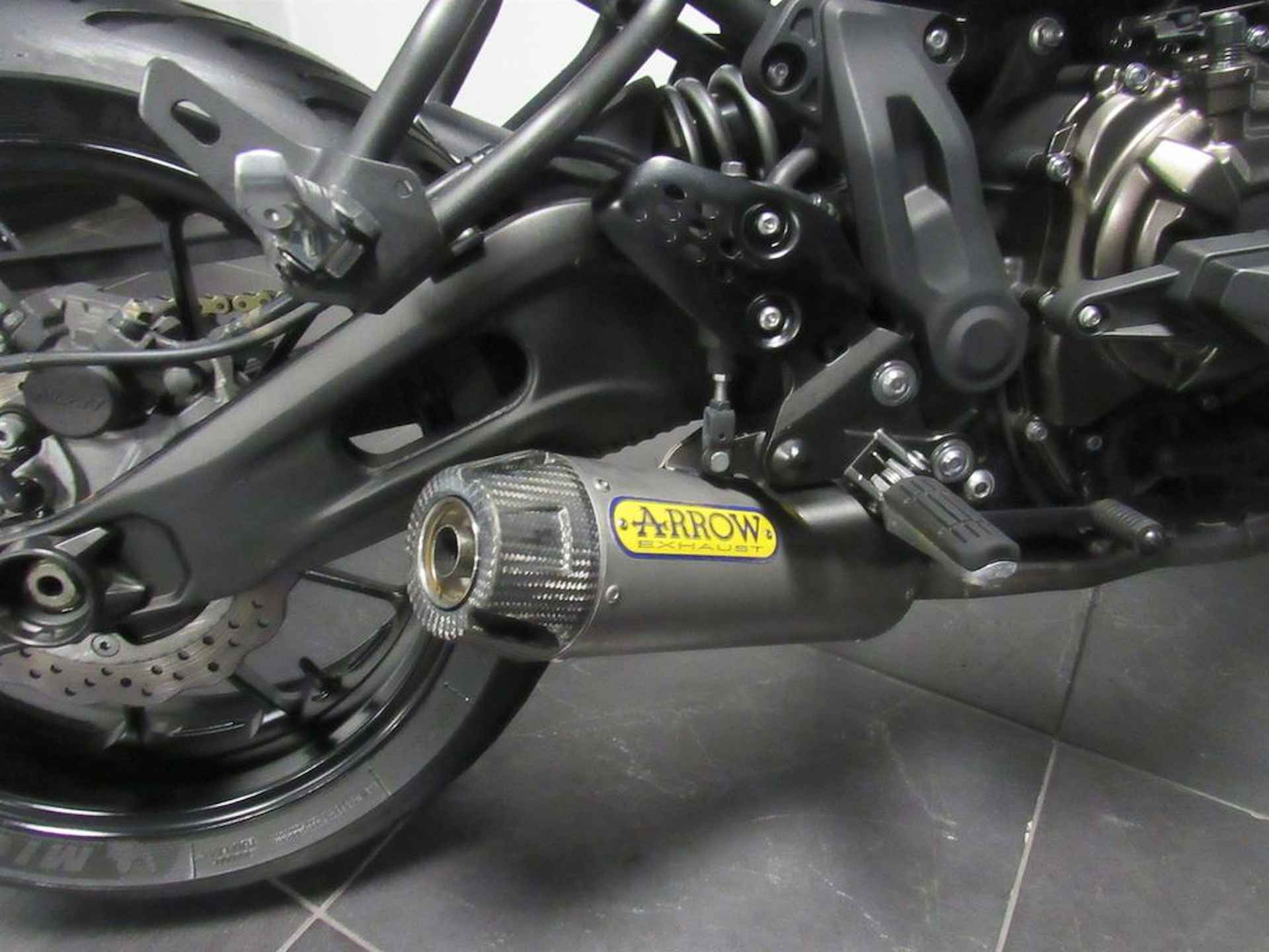 Yamaha XSR 700 ABS - 8/8