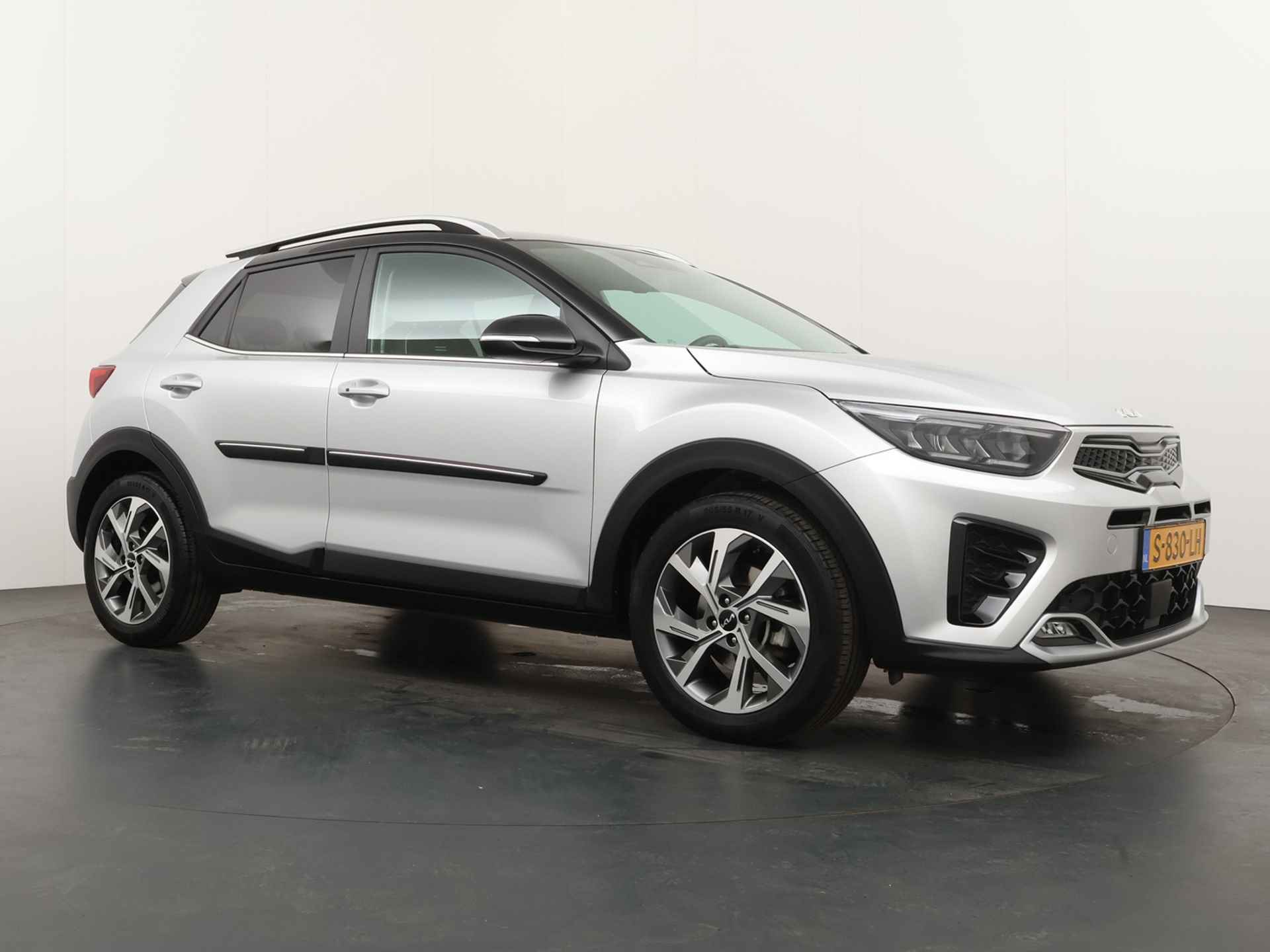 Kia Stonic 1.0 T-GDi MHEV GT-Line Automaat! - Cruise Control - Navigatie - Stoel/Stuur Verwarming - LED - Apple/Android Carplay - Fabrieksgarantie Tot 2030 - 10/49