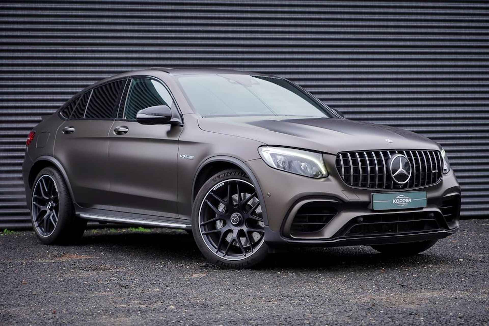 Mercedes-Benz GLC-klasse Coupé AMG 63 4MATIC+ / Schuifdak / Magno / HUD / Burmester / Stoelklima / Trekhaak / Dealeronderhoud - 13/71