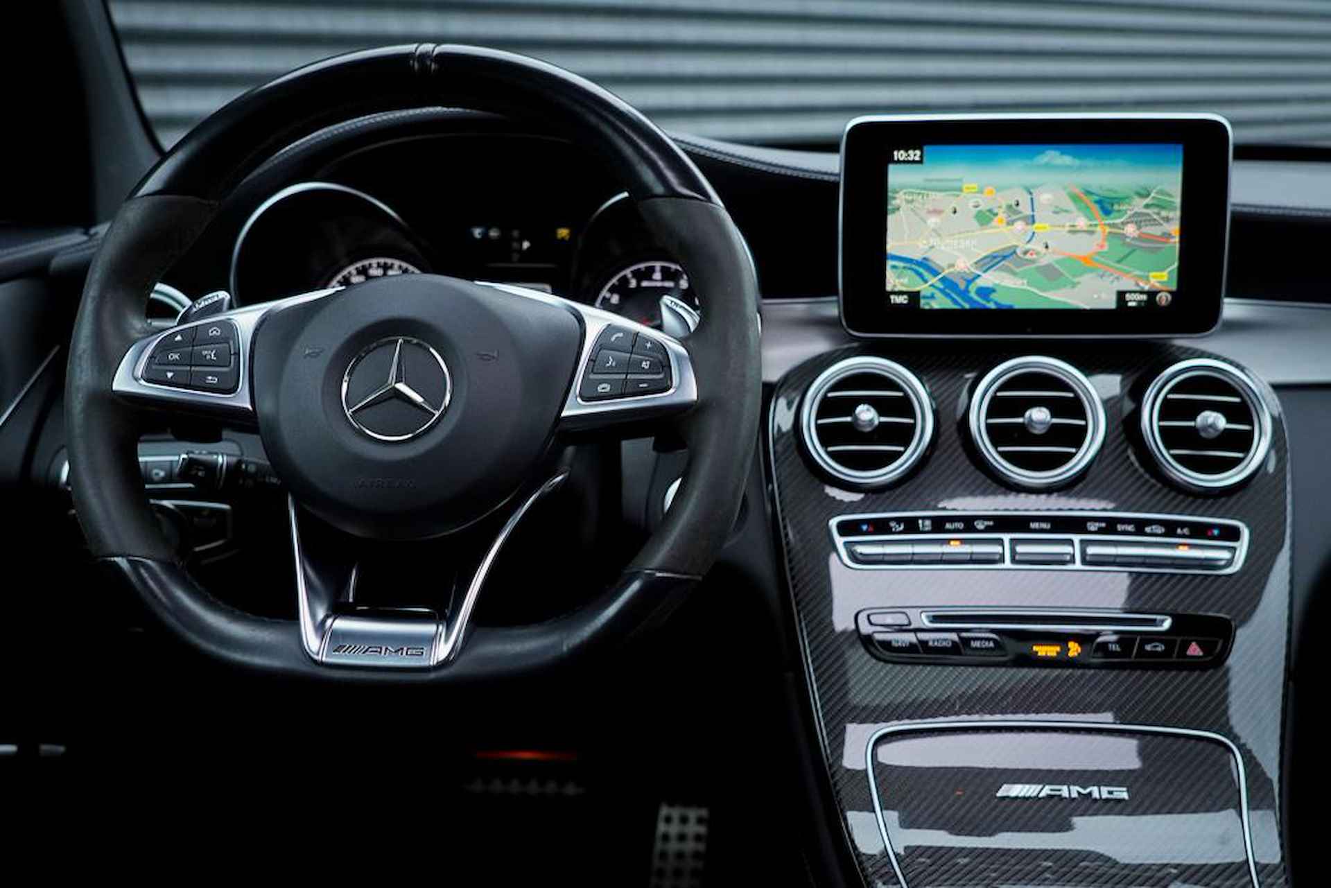 Mercedes-Benz GLC-klasse Coupé AMG 63 4MATIC+ / Schuifdak / Magno / HUD / Burmester / Stoelklima / Trekhaak / Dealeronderhoud - 55/71