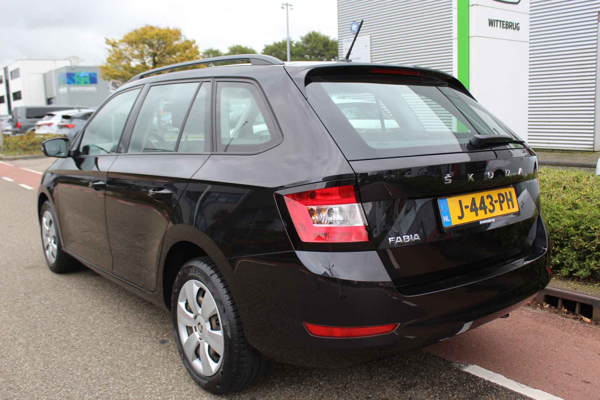 Škoda Fabia Combi 1.0 TSI Active - 8/26