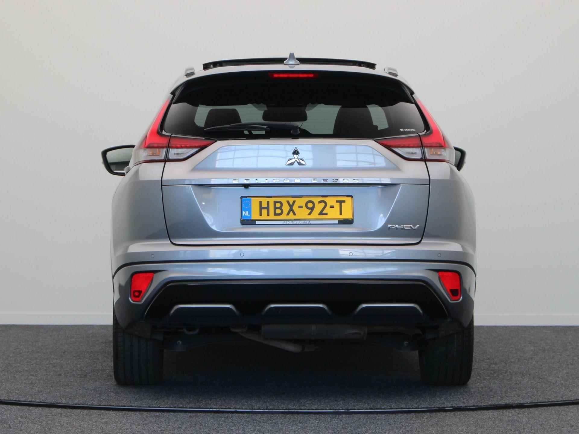 Mitsubishi Eclipse Cross 2.4 PHEV Instyle | 1500kg Trekvermogen | Schuif/Kantel Dak | Stoelverwarming Voor en Achter | Adaptieve Cruise Control | - 7/55