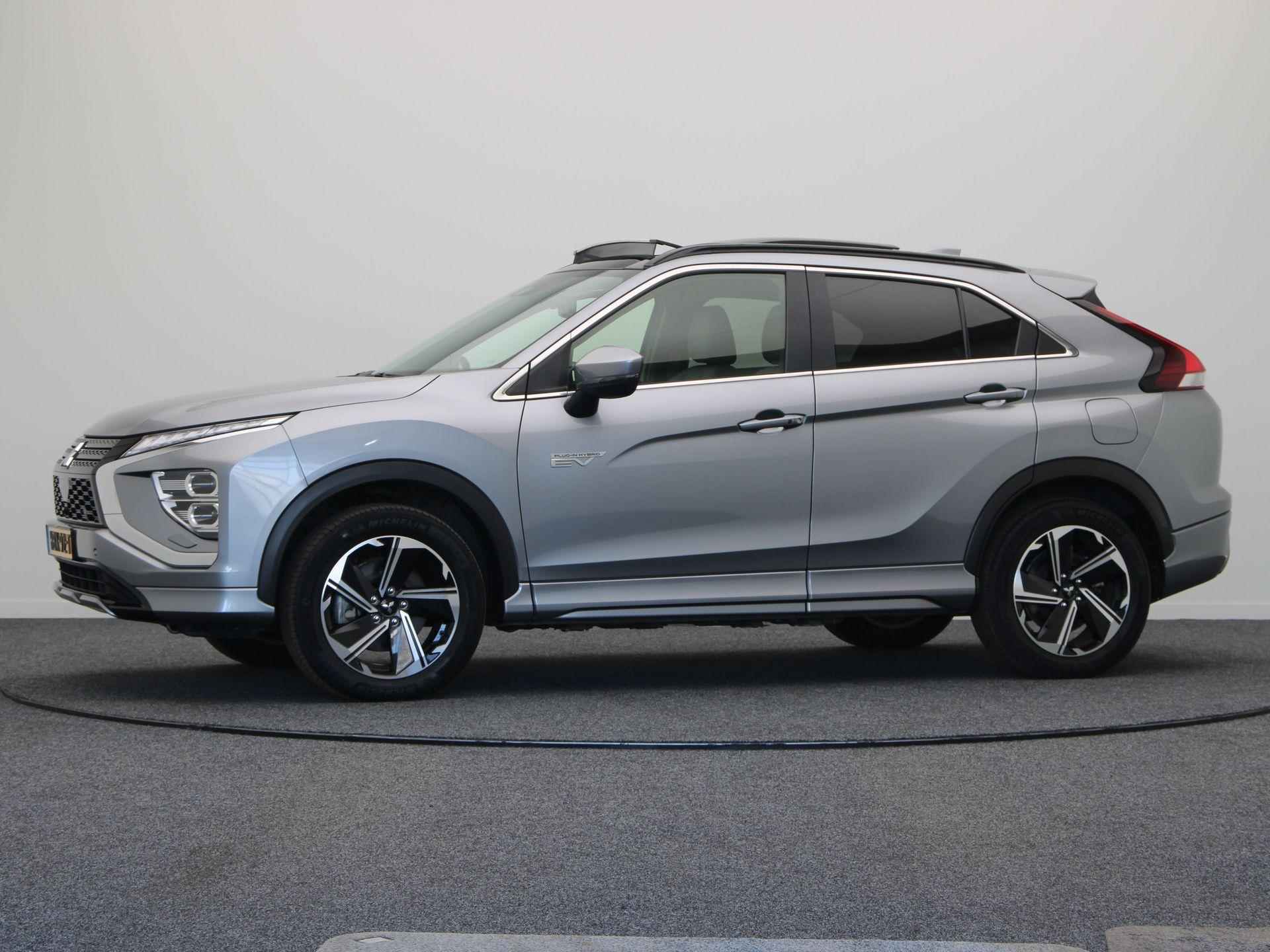 Mitsubishi Eclipse Cross 2.4 PHEV Instyle | 1500kg Trekvermogen | Schuif/Kantel Dak | Stoelverwarming Voor en Achter | Adaptieve Cruise Control | - 12/55