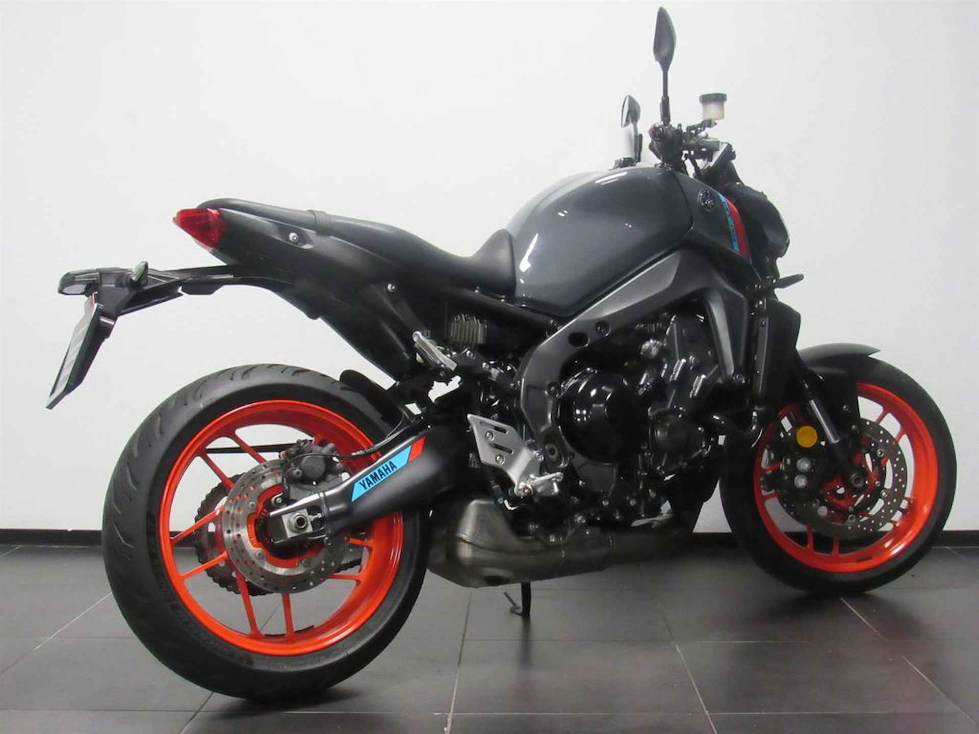 Yamaha MT-09 ABS - 6/14