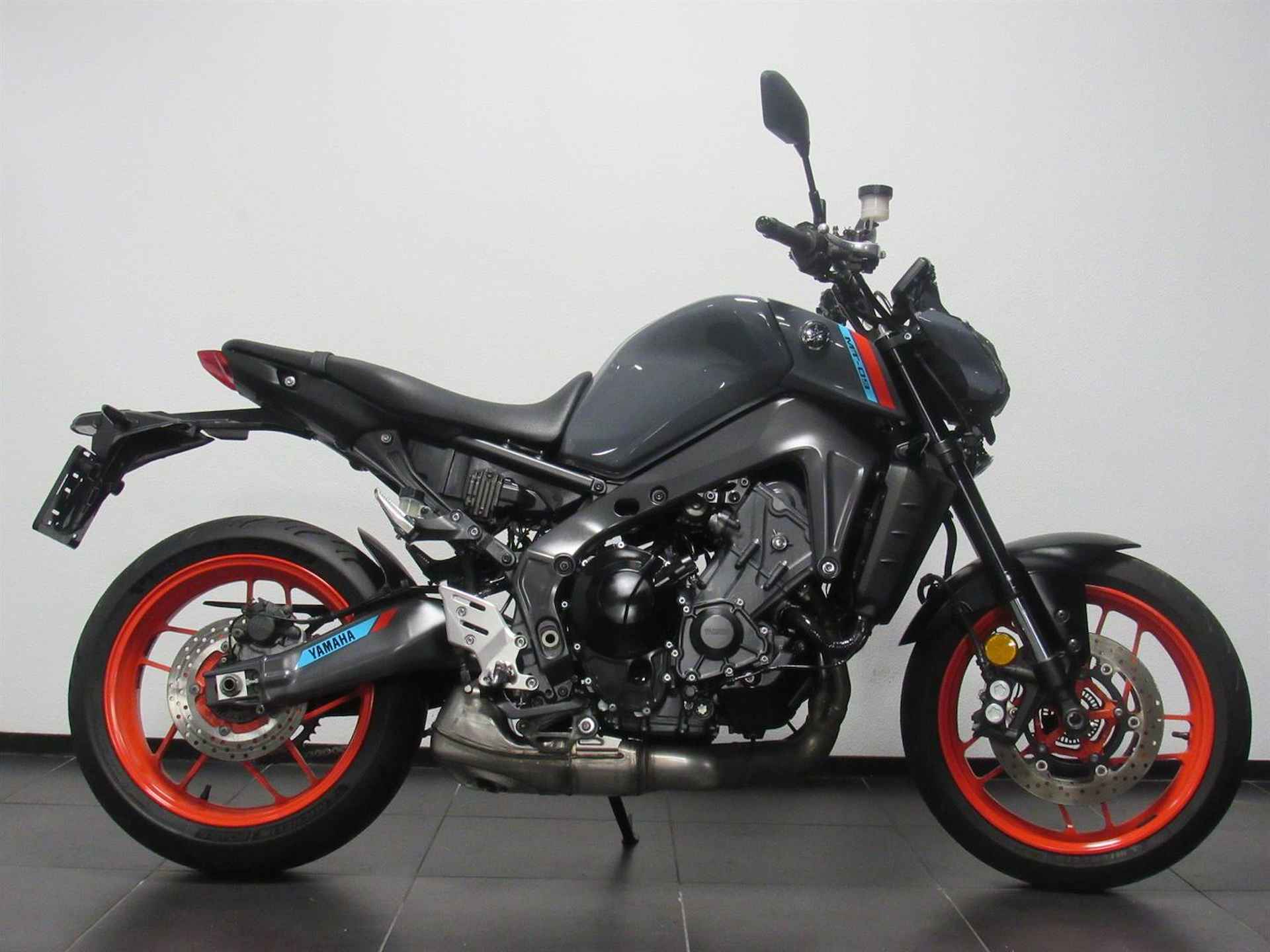 Yamaha MT-09 ABS - 2021 - 1/11