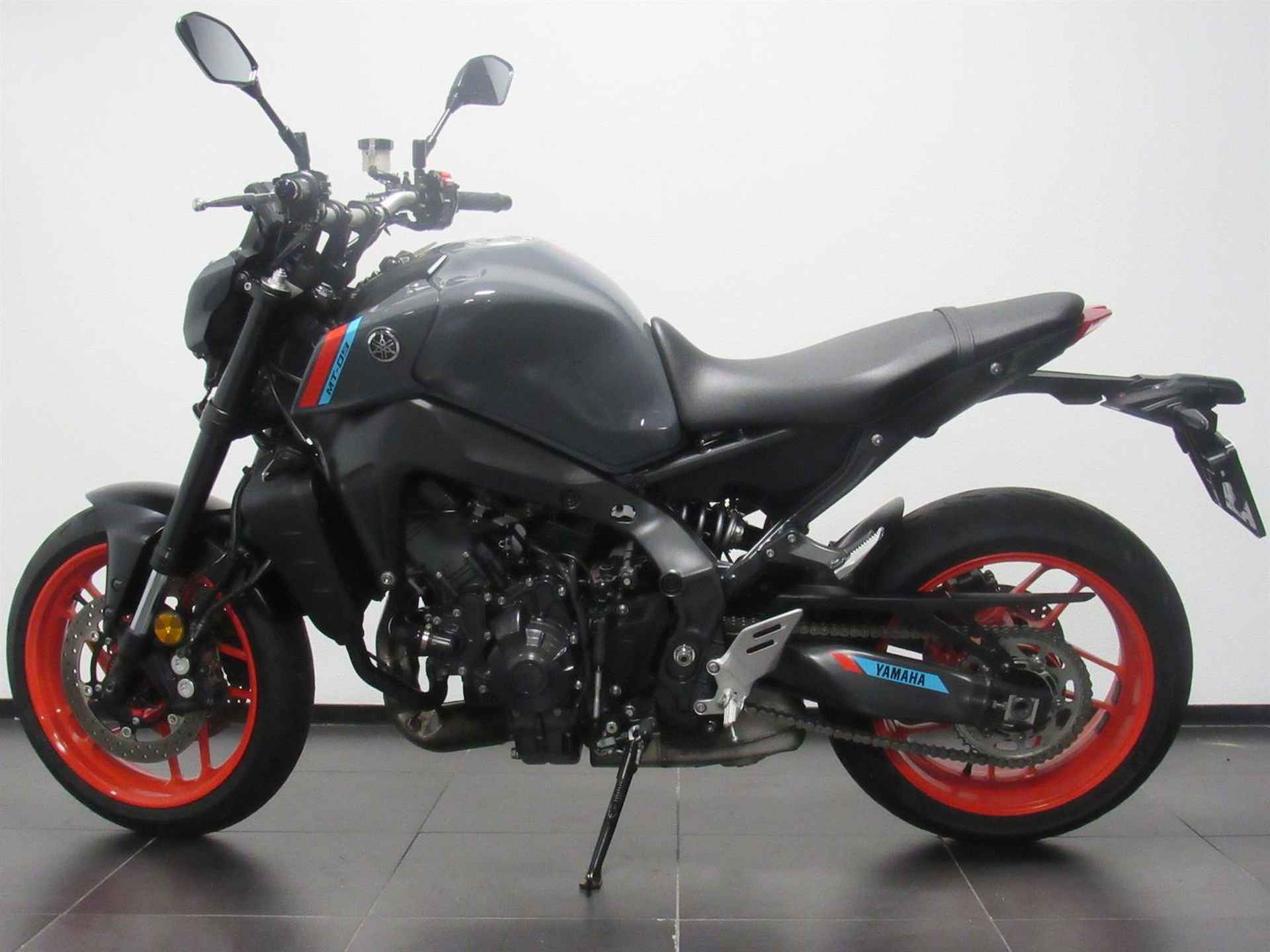 Yamaha MT-09 ABS - 2021 - 4/11