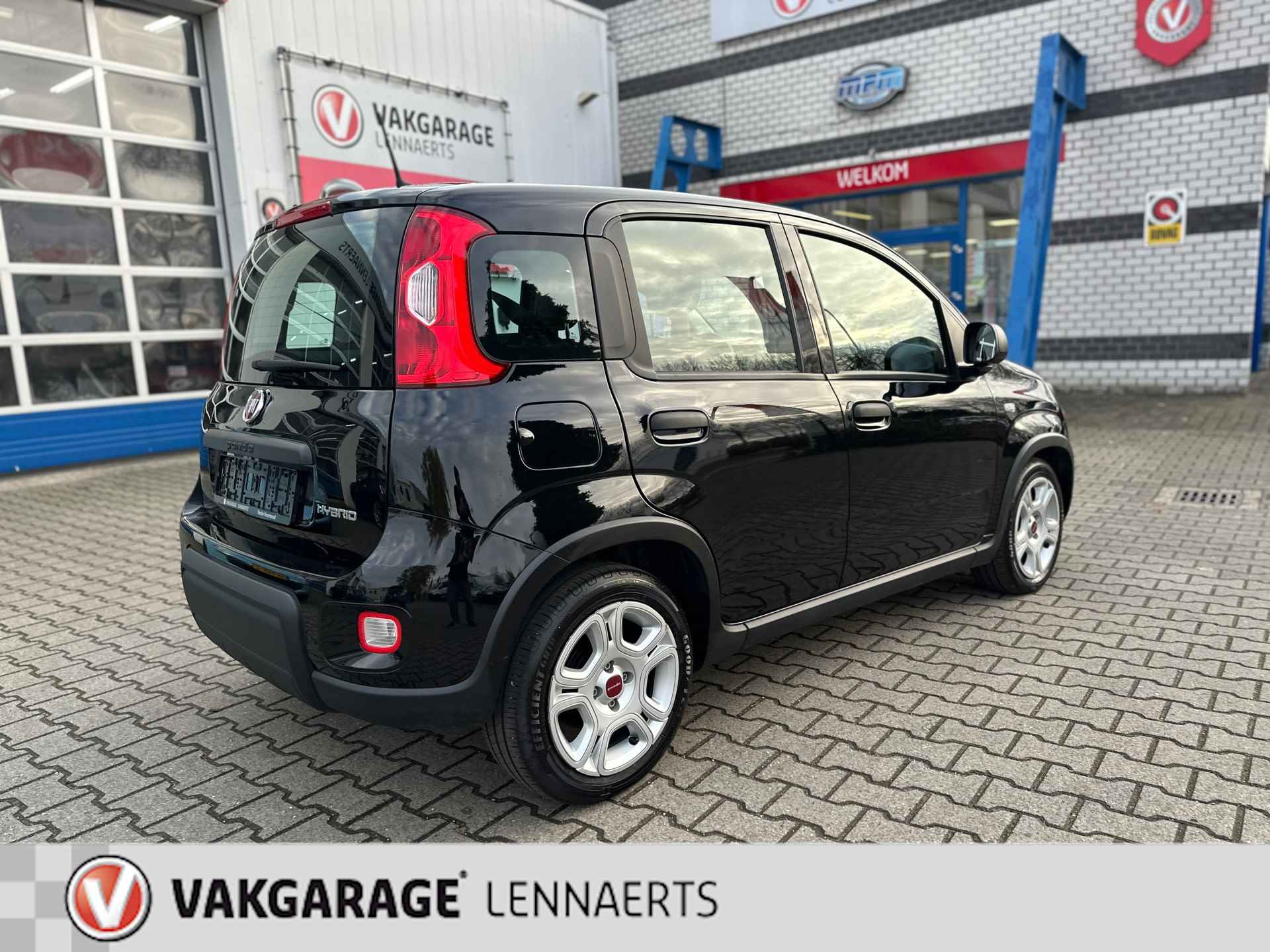 Fiat Panda 1.0 Hybrid RIJKLAARPRIJS/BOVAG GARANTIE - 12/19