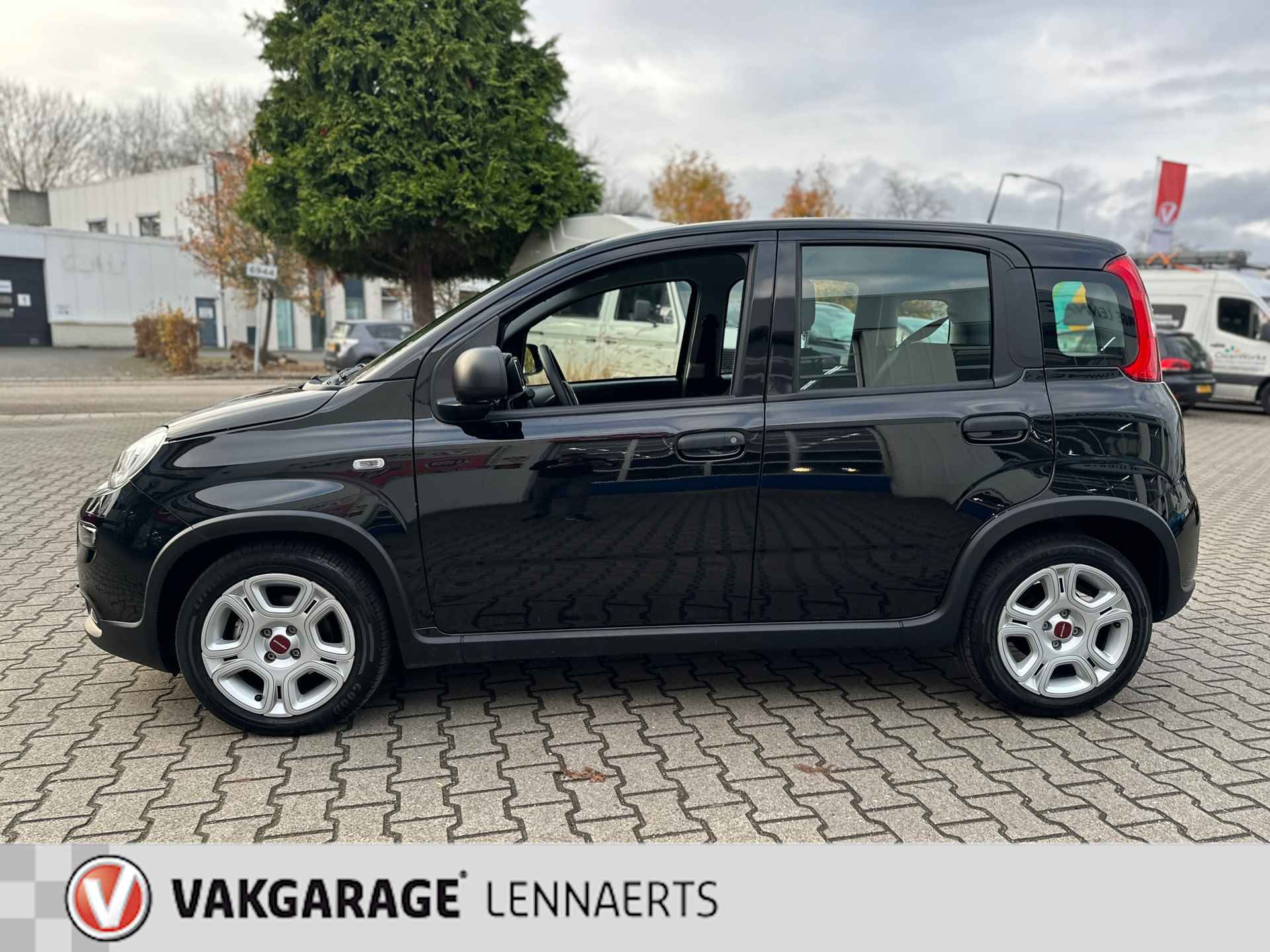 Fiat Panda 1.0 Hybrid RIJKLAARPRIJS/BOVAG GARANTIE - 17/19