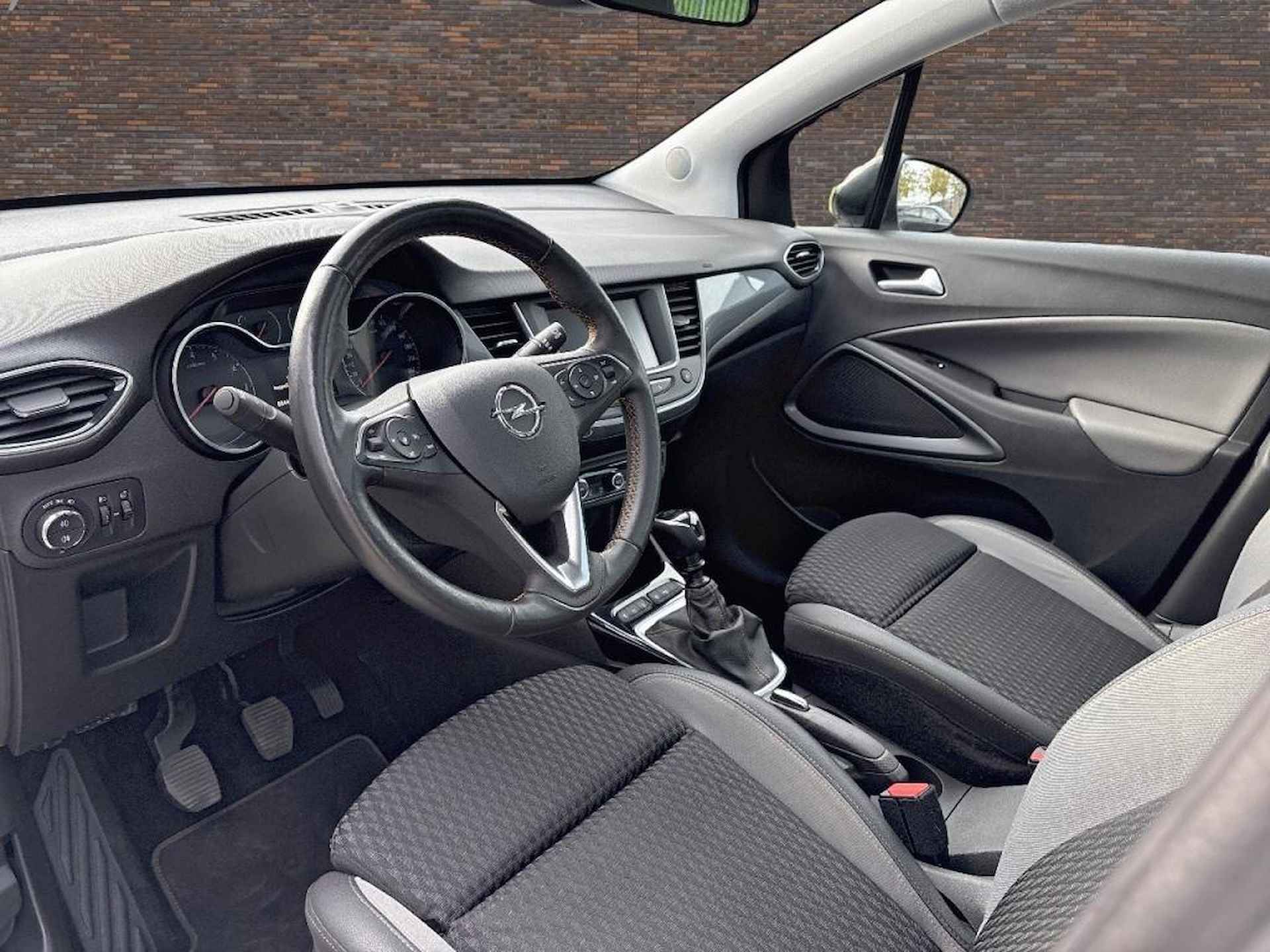 Opel Crossland X 1.2 T ECC SPORTSTOELEN PANORAMADAK CRUISE NAVIGATIE - 5/33