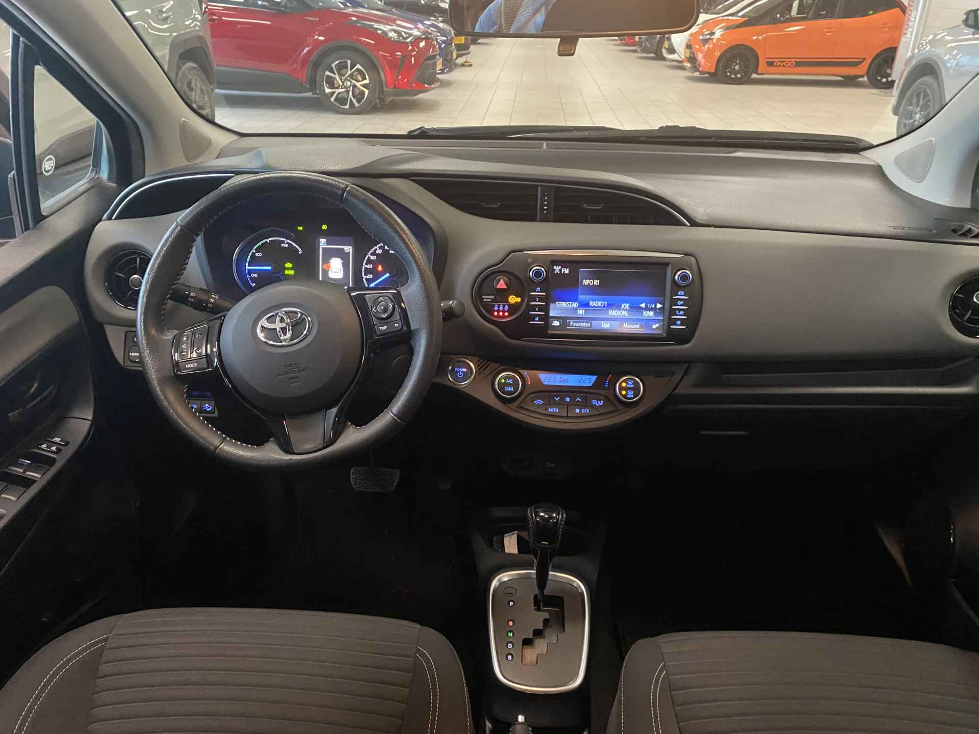 Toyota Yaris 1.5 Hybrid Dynamic Edition - 14/32