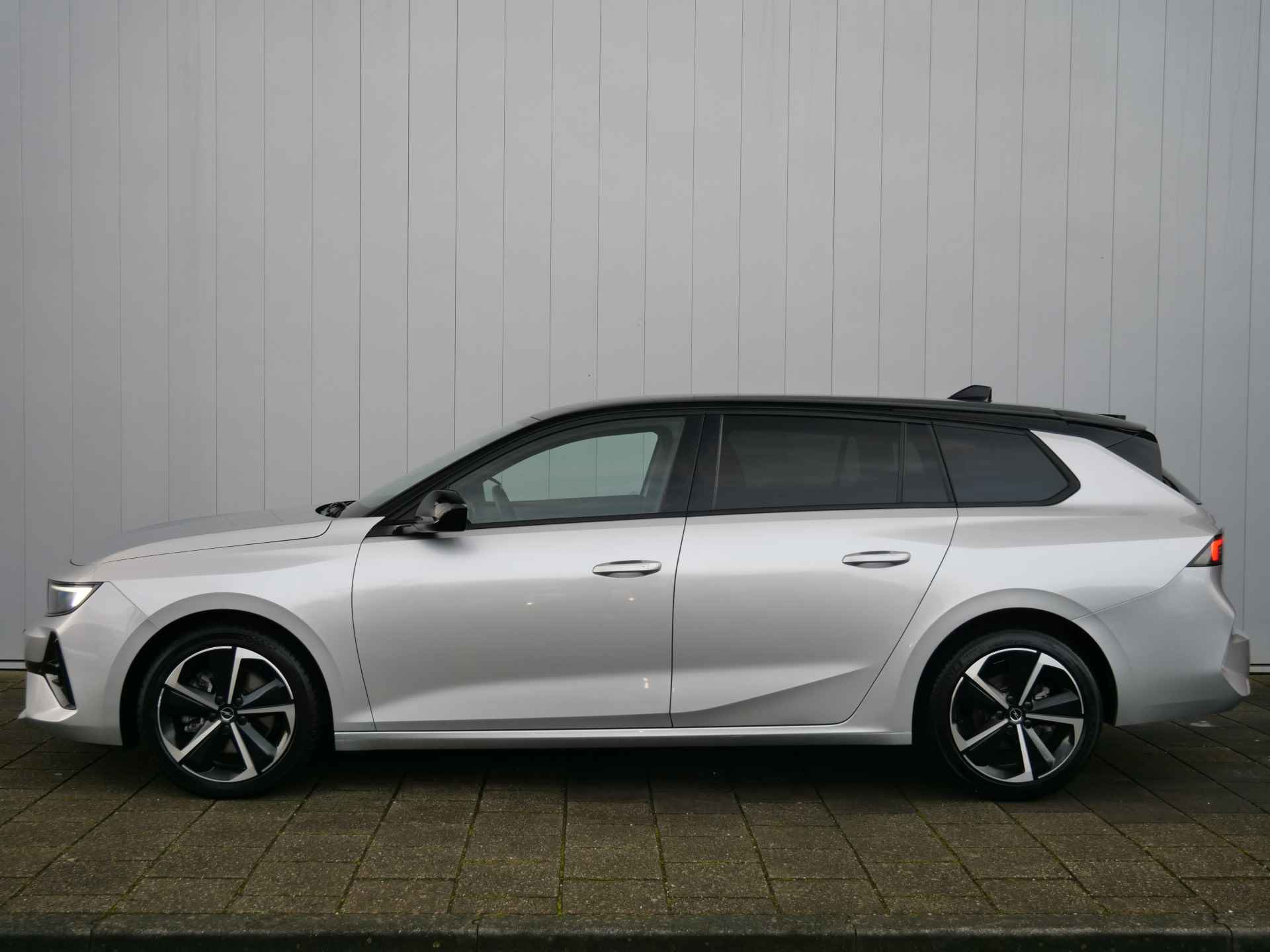 Opel Astra Sports Tourer 1.2 Turbo 130 Pk GS-line Automaat Apple Carplay / Camera / PDC / DAB - 24/44